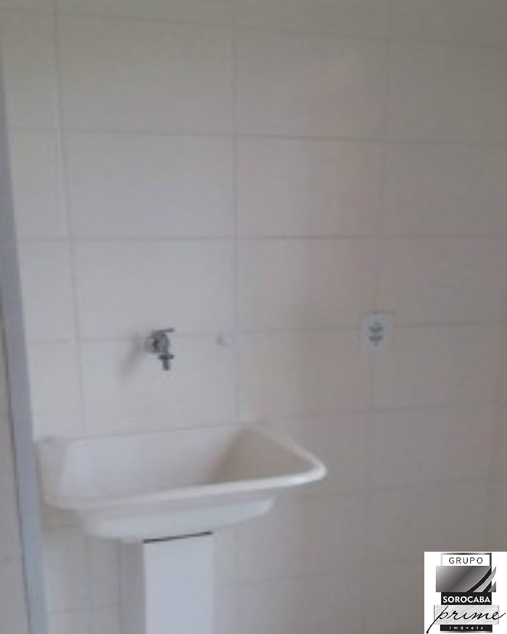 Apartamento com 2 dormitórios à venda, 45 m² por R$ 140.000 