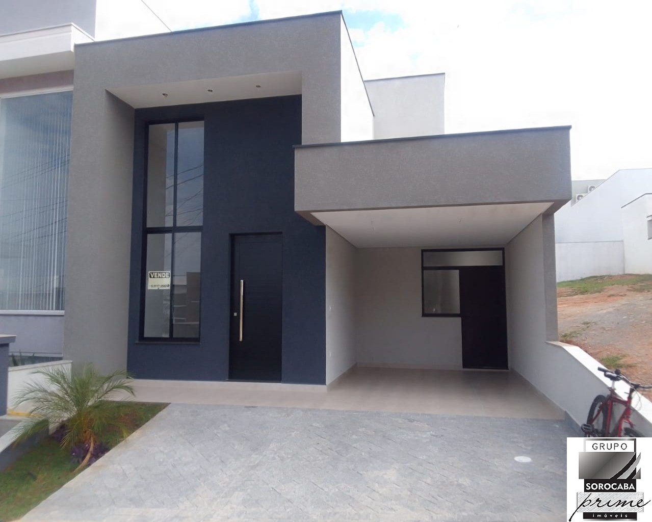 Casa com 3 dormitórios à venda, 147 m² por R$ 850.000 - cond