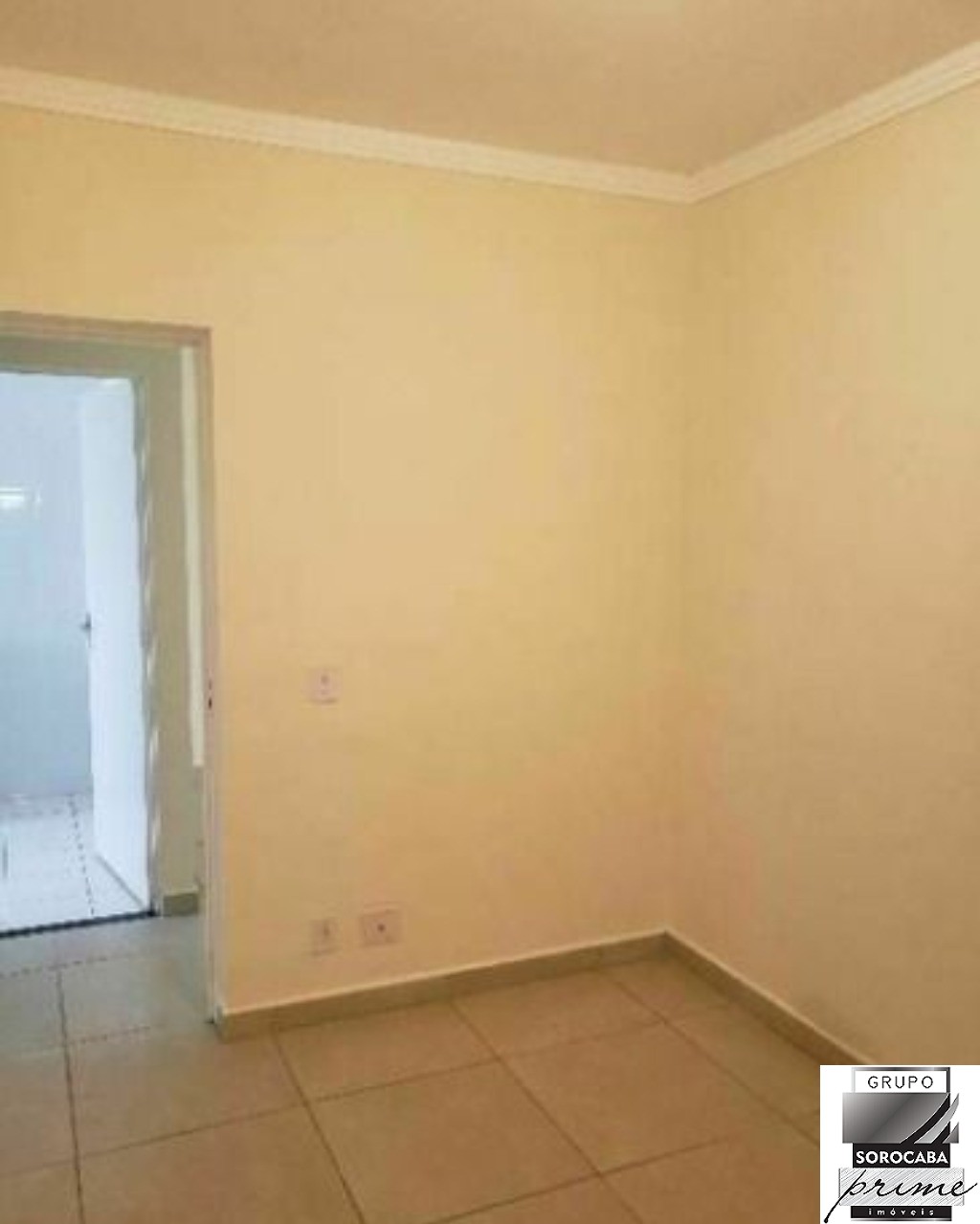 Apartamento com 2 dormitórios à venda, 51 m² por R$ 245.000 