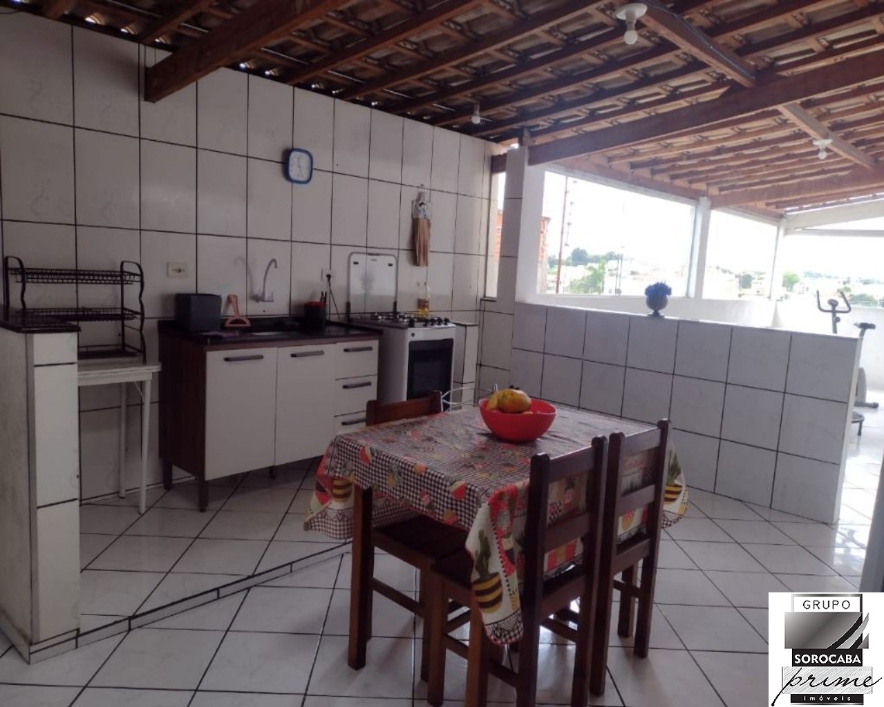 Sobrado com 3 dormitórios à venda, 190 m² por R$ 230.000 - j