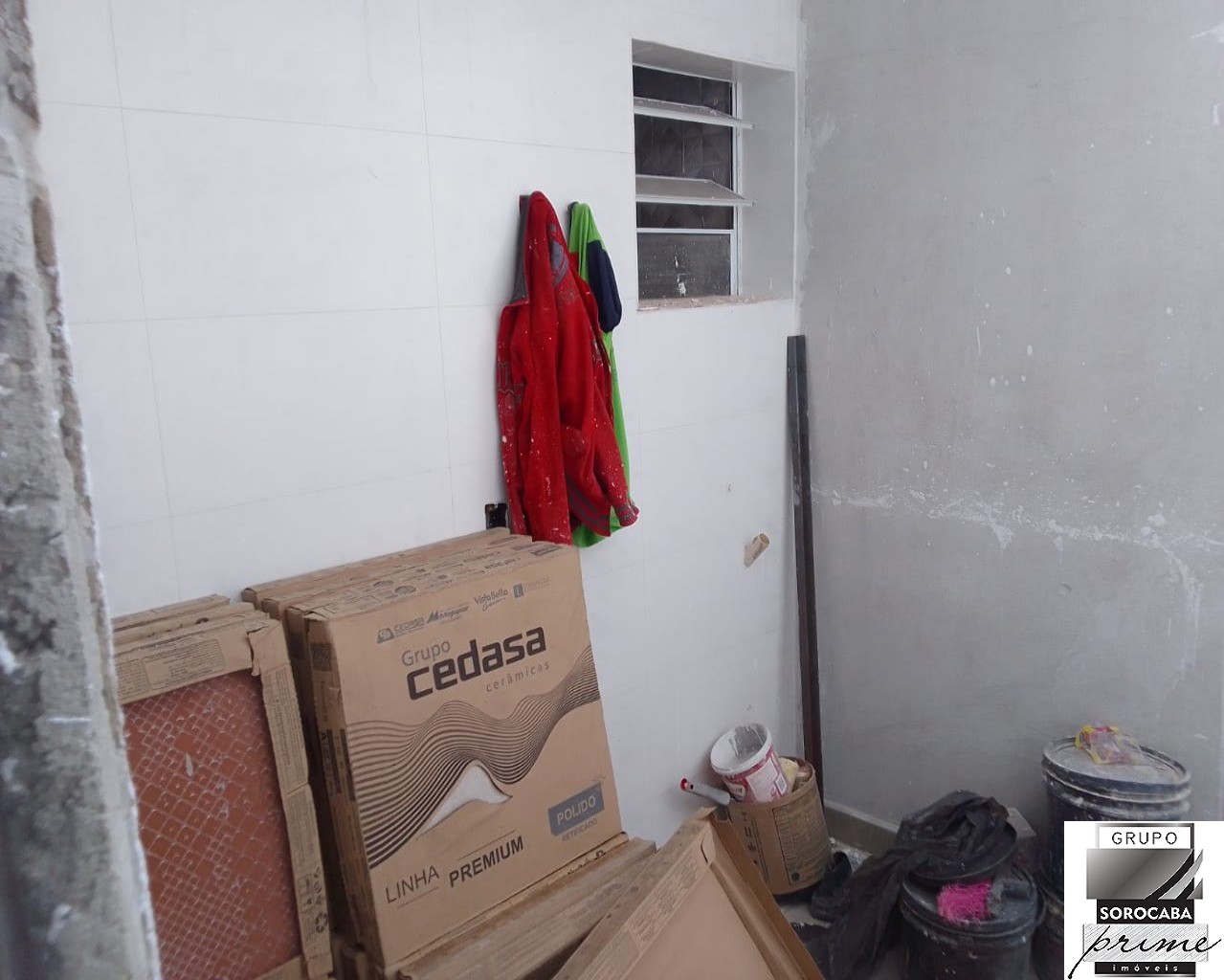Casa com 2 dormitórios à venda por R$ 330.000 - vila angélic