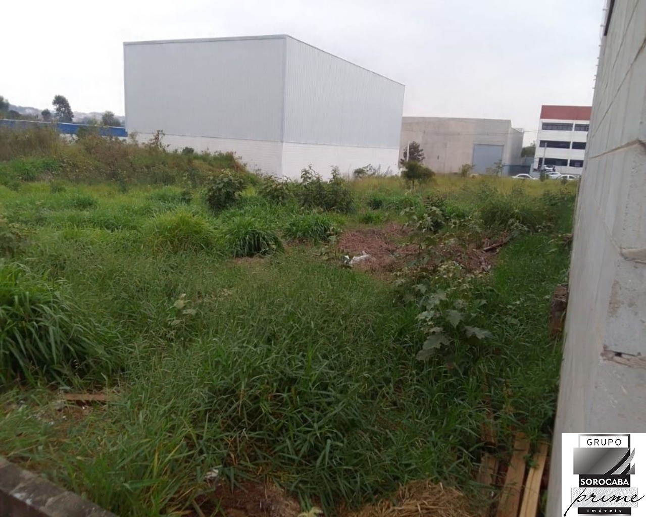 Terreno à venda, 1000 m² por R$ 650.000 - centro empresarial