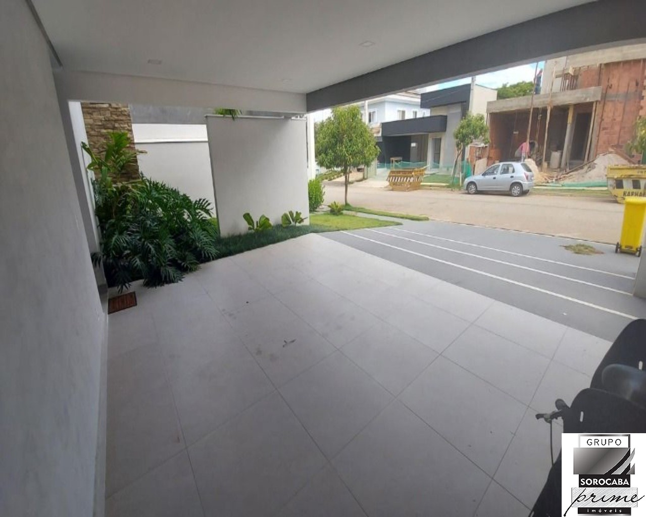 Sobrado com 3 dormitórios à venda, 300 m² por R$ 1.700.000 -