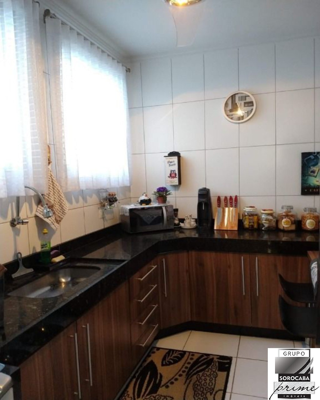 Apartamento com 3 dormitórios à venda, 113 m² por R$ 425.000
