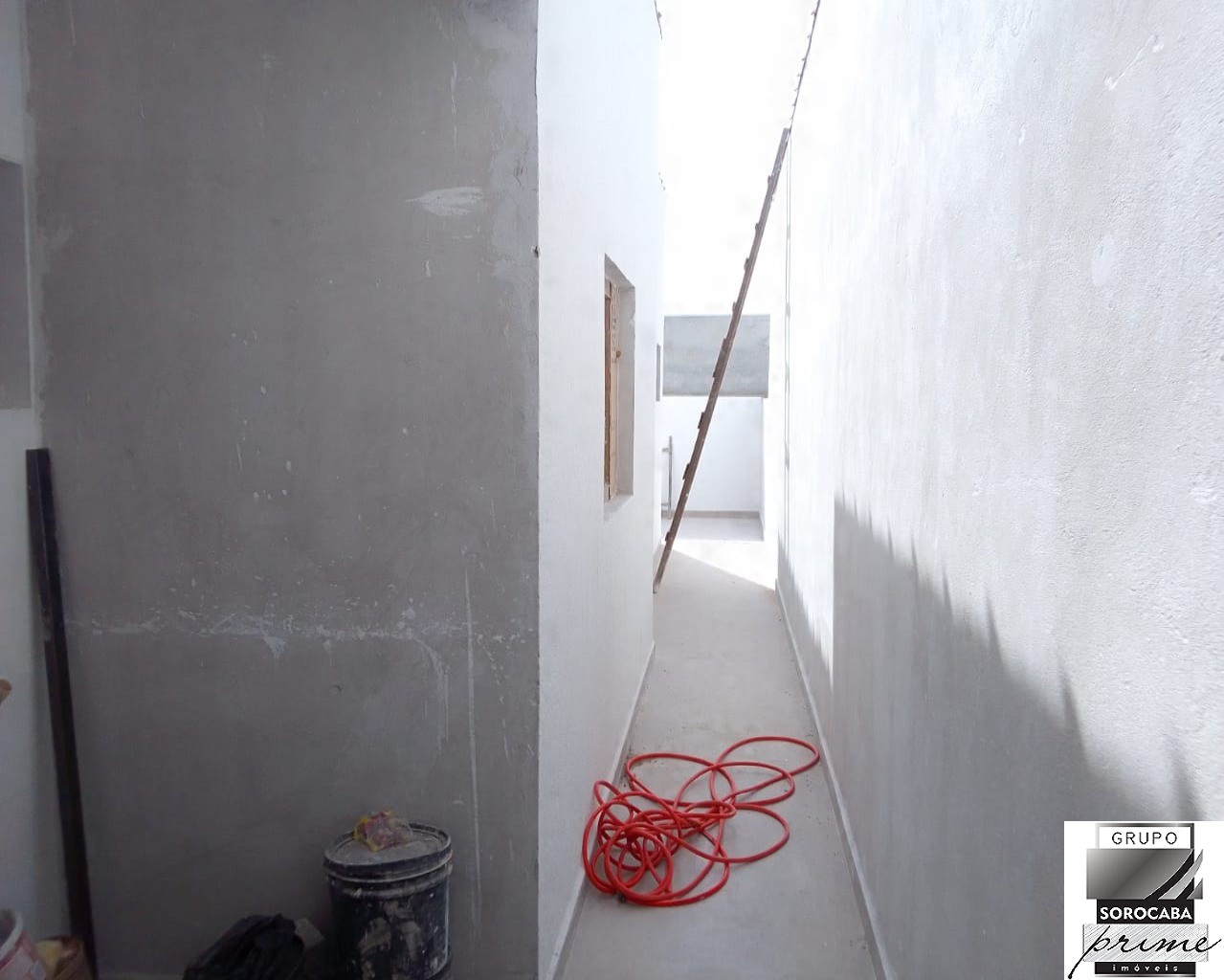 Casa com 2 dormitórios à venda por R$ 330.000 - vila angélic