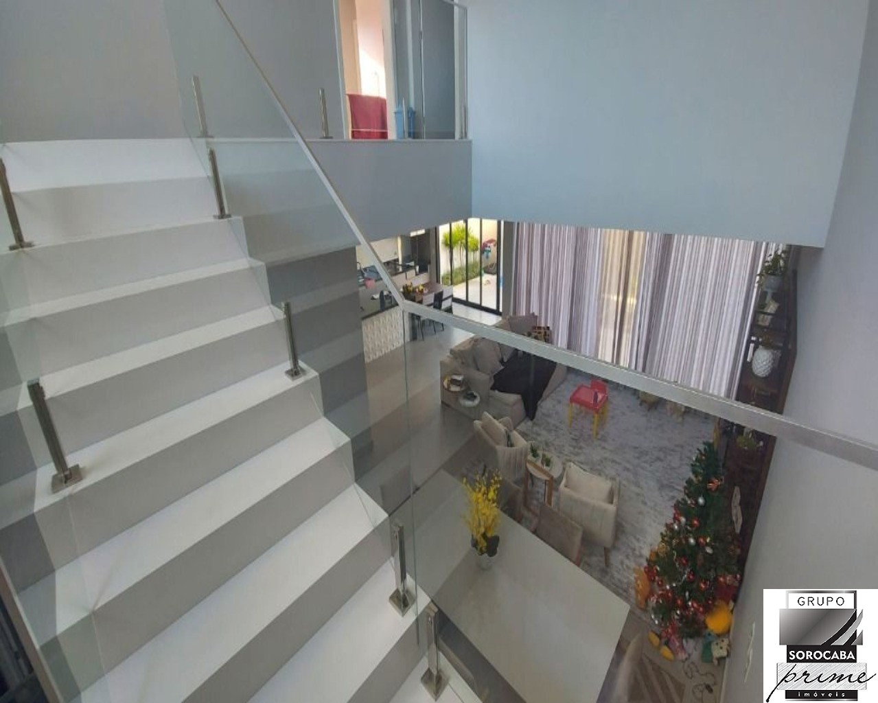 Sobrado com 3 dormitórios à venda, 300 m² por R$ 1.700.000 -