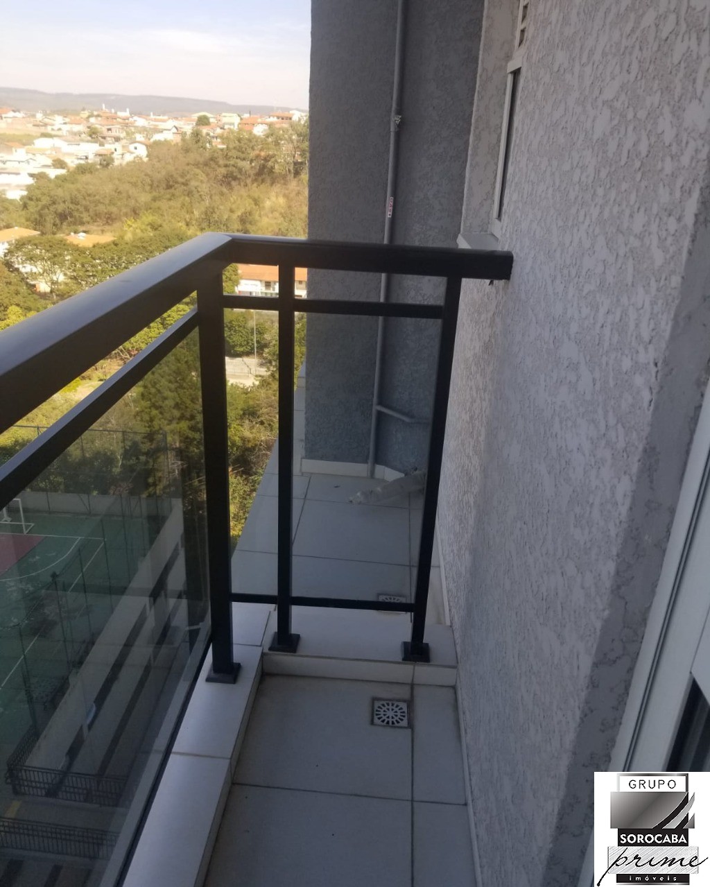 Apartamento com 2 dormitórios à venda, 57 m² por R$ 299.000 