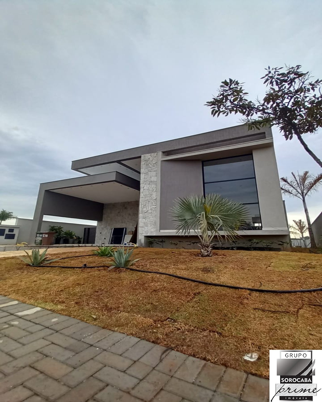 Casa com 3 dormitórios à venda, 234 m² por R$ 2.260.000 - al