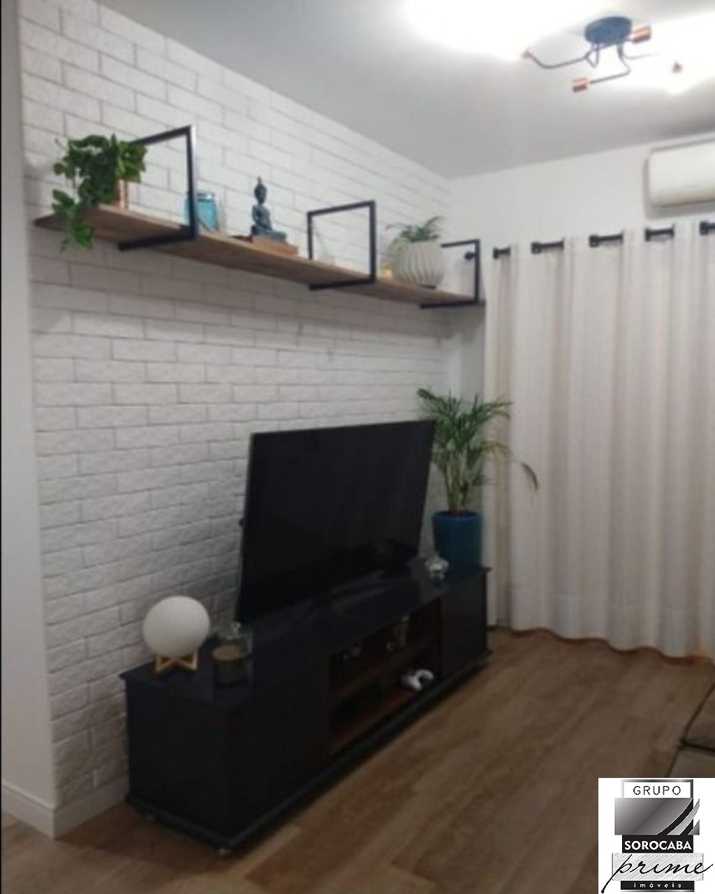 Apartamento com 3 dormitórios à venda, 85 m² por R$ 410.000 