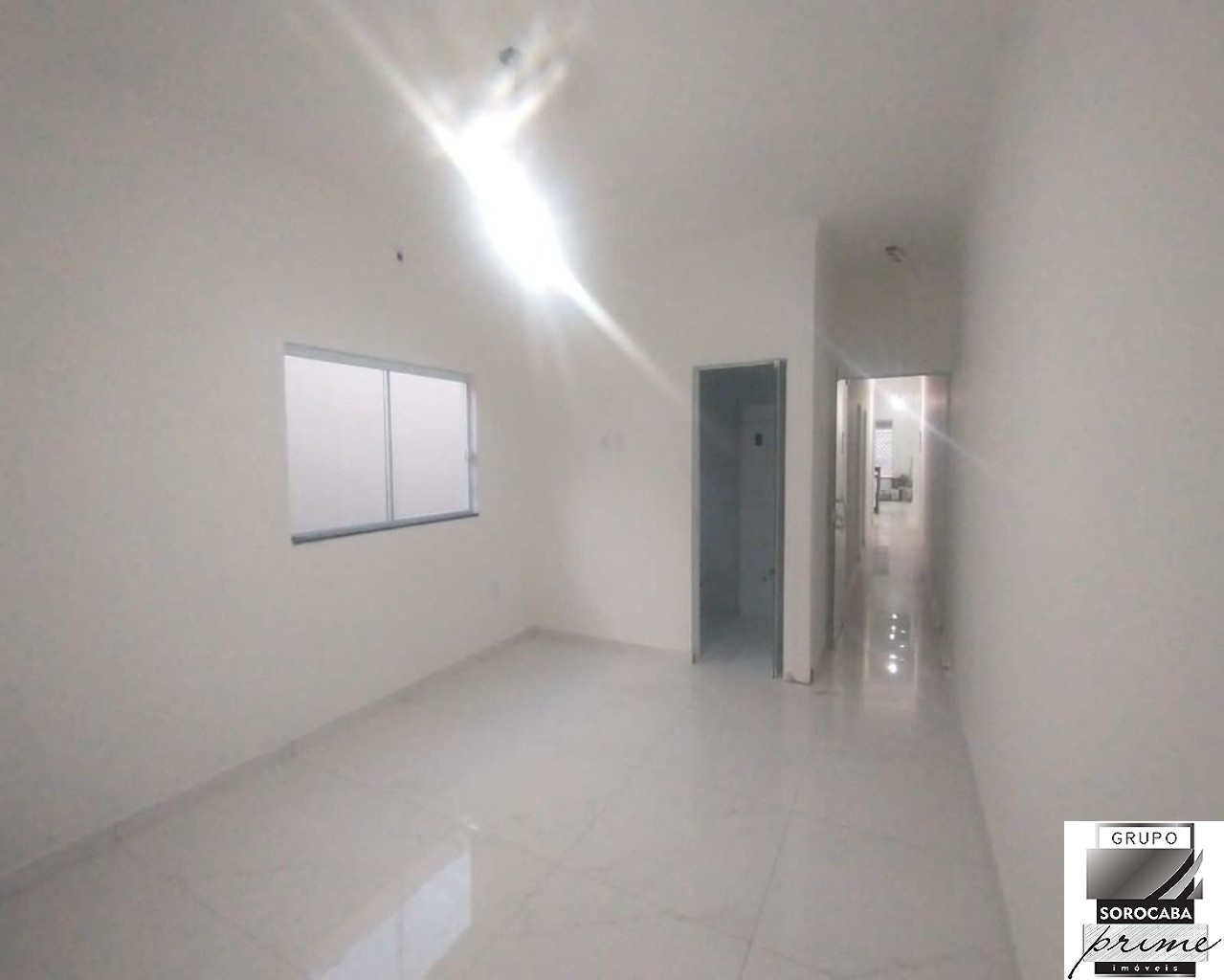 Casa com 2 dormitórios à venda, 114 m² por R$ 470.000 - parq