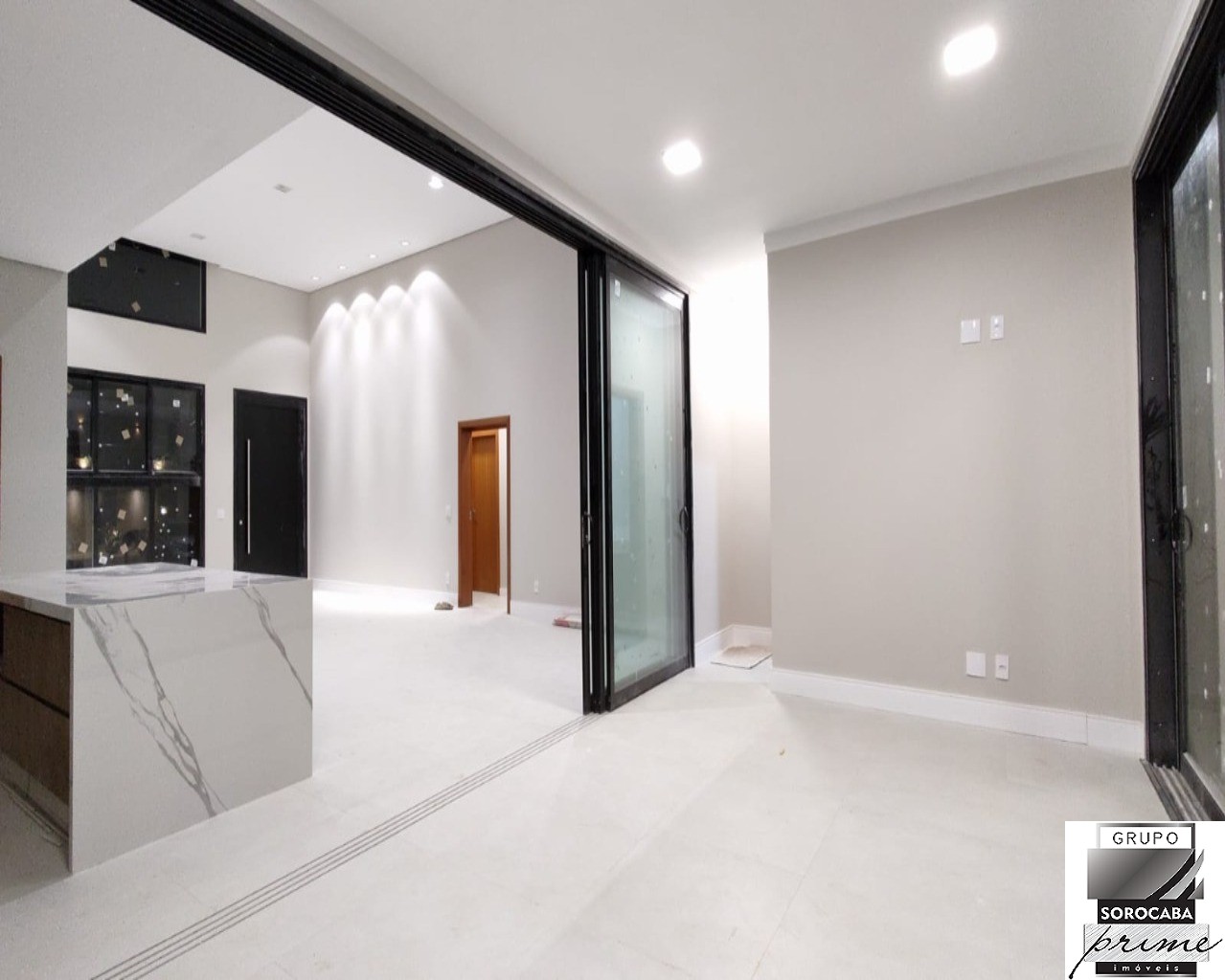 Casa com 4 dormitórios à venda, 258 m² por R$ 2.050.000 - al