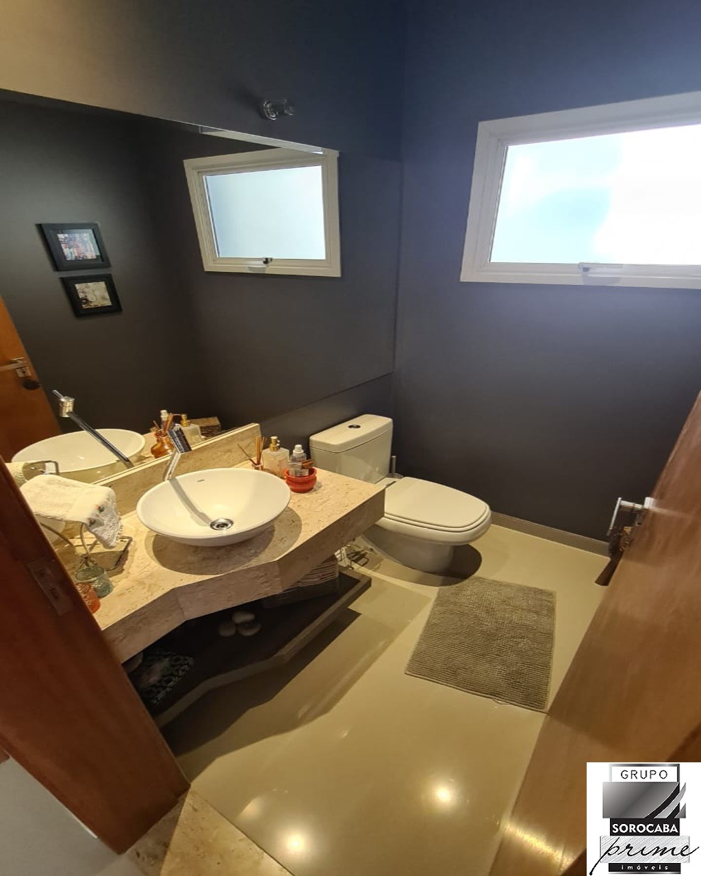 Casa com 3 dormitórios à venda, 229 m² por R$ 1.800.000 - co