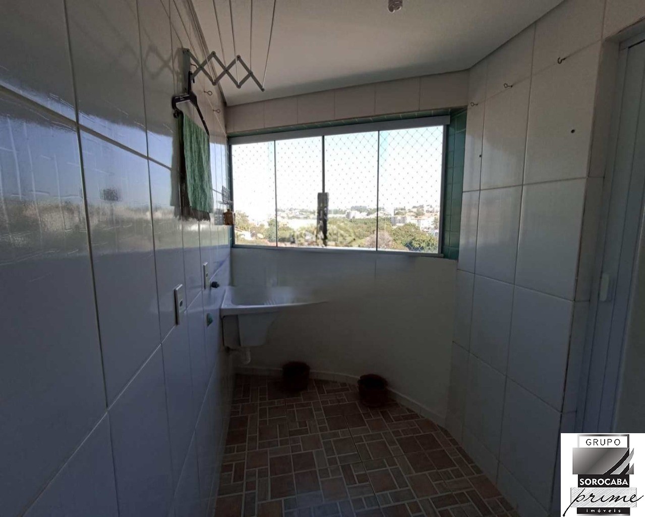 Apartamento 44m² com 2 dormitórios por 235mil condomínio le 