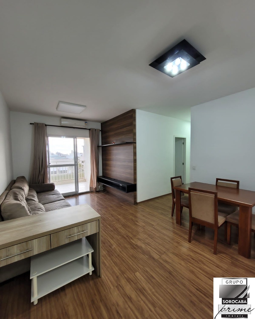 Apartamento com 3 dormitórios à venda, 79 m² por R$ 450.000 