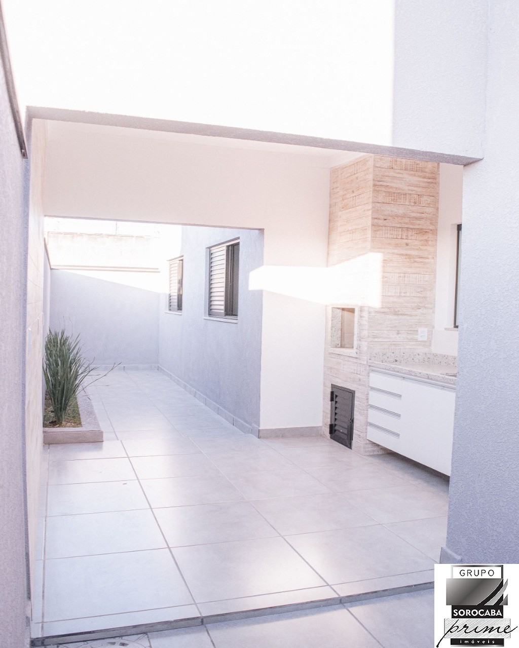 Casa c/3 dormitórios 154m² por 650.000 em condomínio villagi