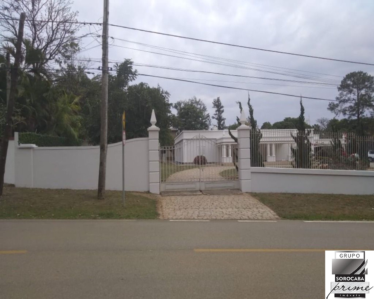 Casa com 3 dormitórios à venda, 700 m² por R$ 5.000.000 - ch
