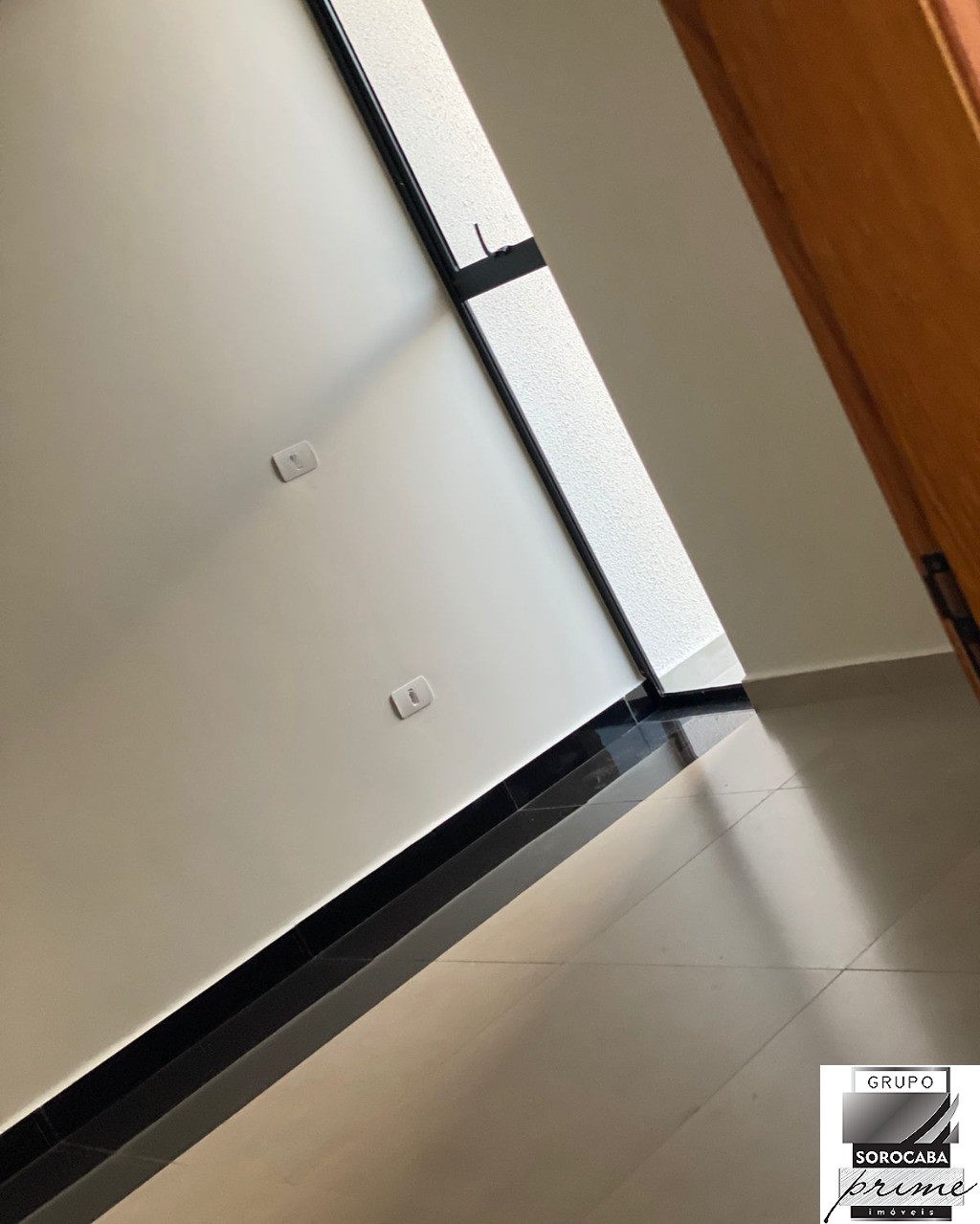Casa com 3 dormitórios à venda, 204 m² por R$ 1.080.000 - co