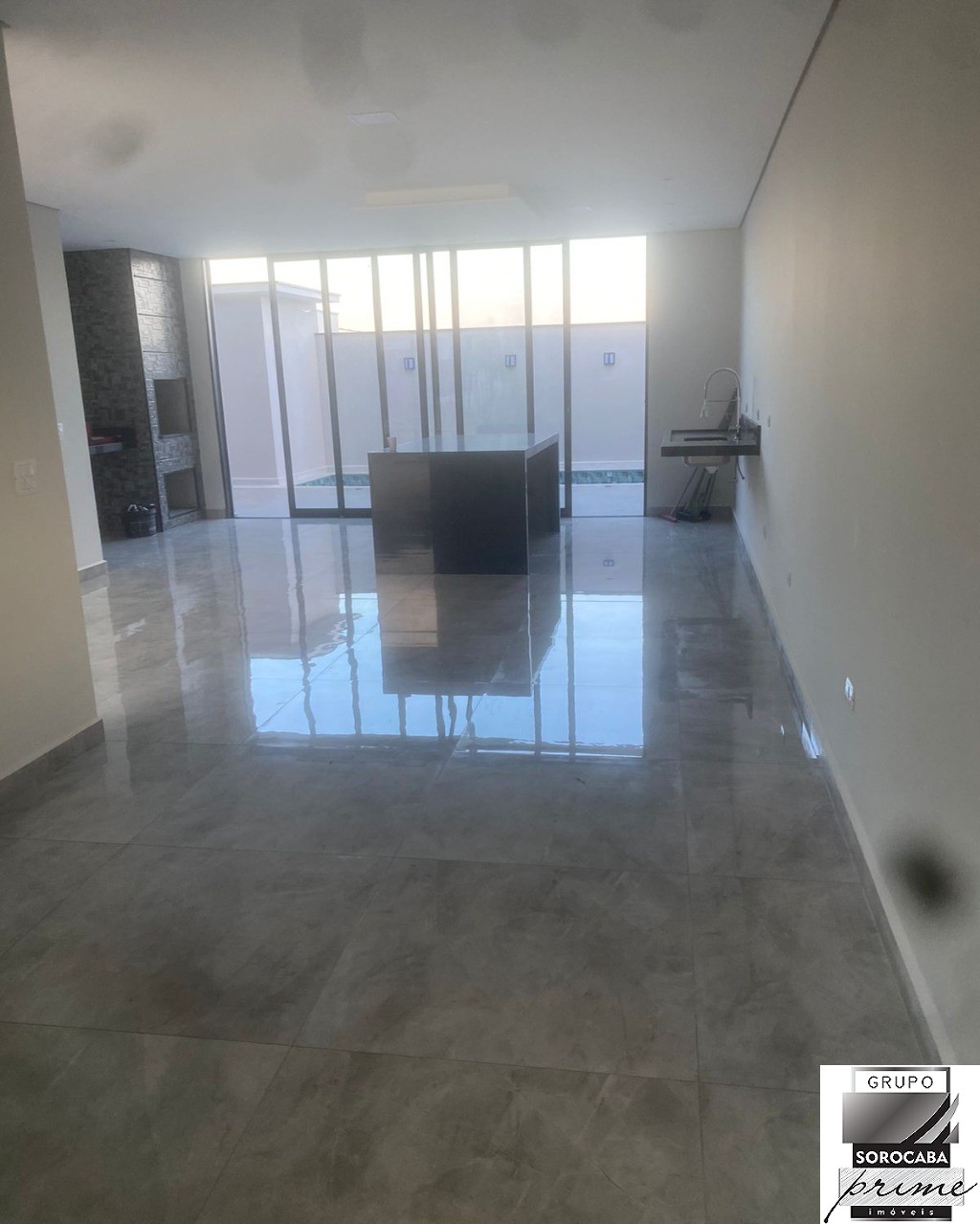 Casa com 3 dormitórios à venda, 204 m² por R$ 1.080.000 - co