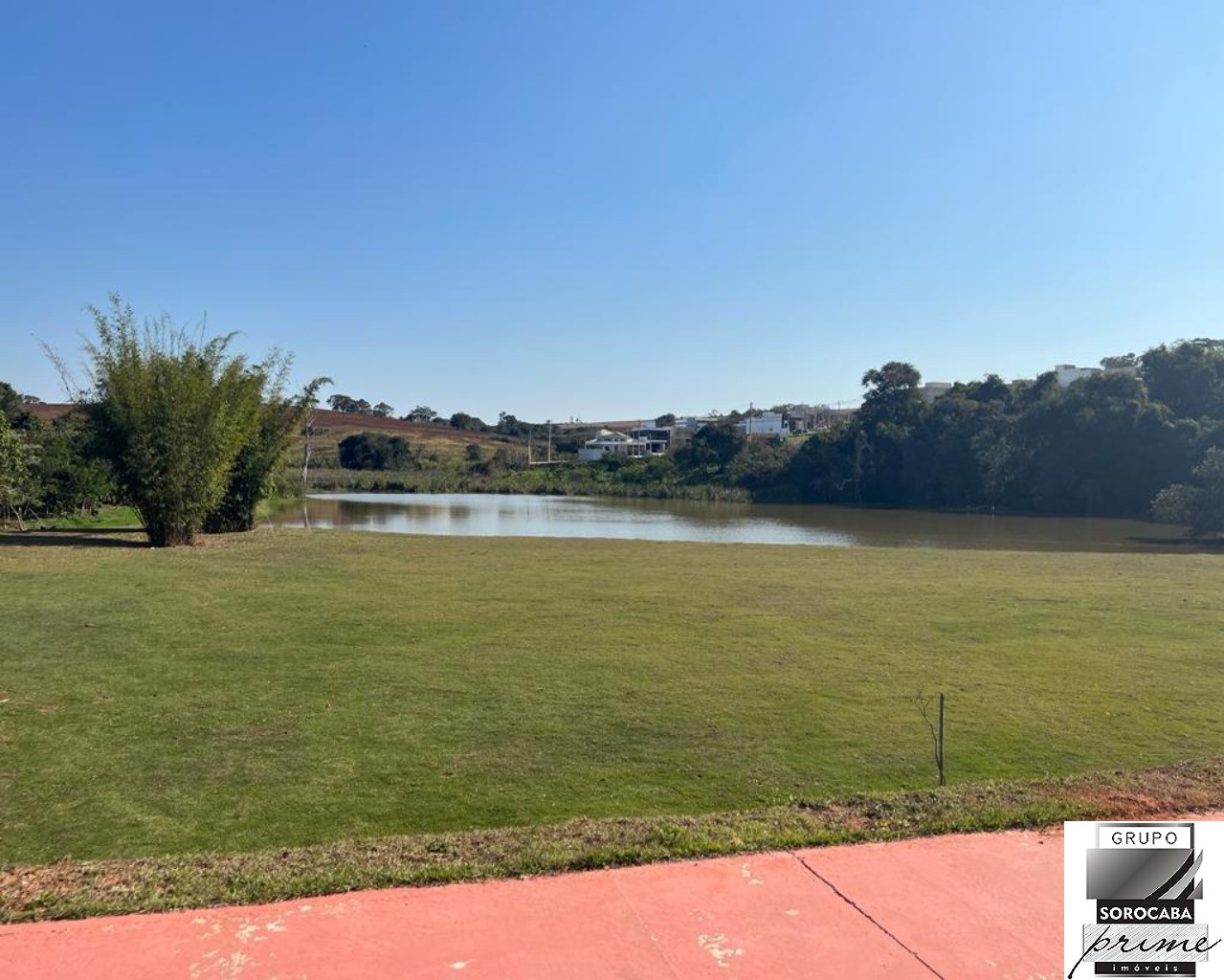 Terreno em condomínio residencial helena maria, 229m² por 22