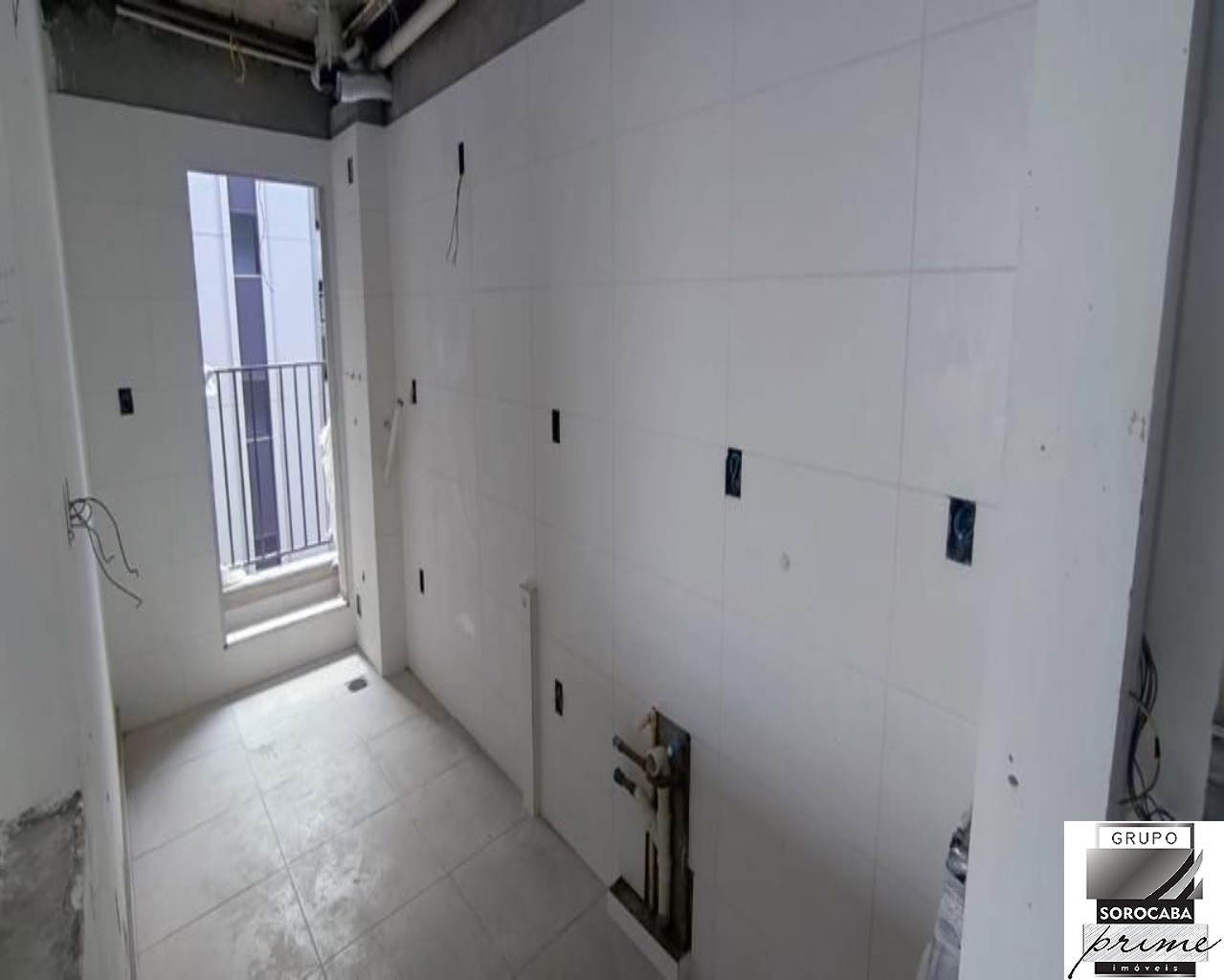 Apartamento com 3 dormitórios à venda, 87 m² por R$ 595.000 