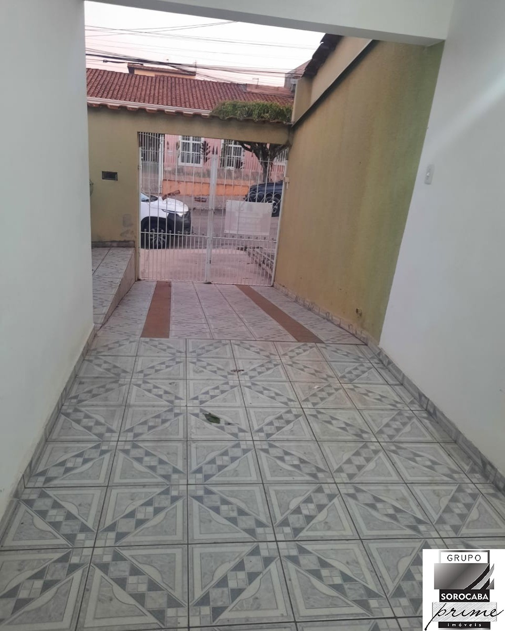 Casa com 2 dormitórios à venda, 80 m² por R$ 290.000 - jardi