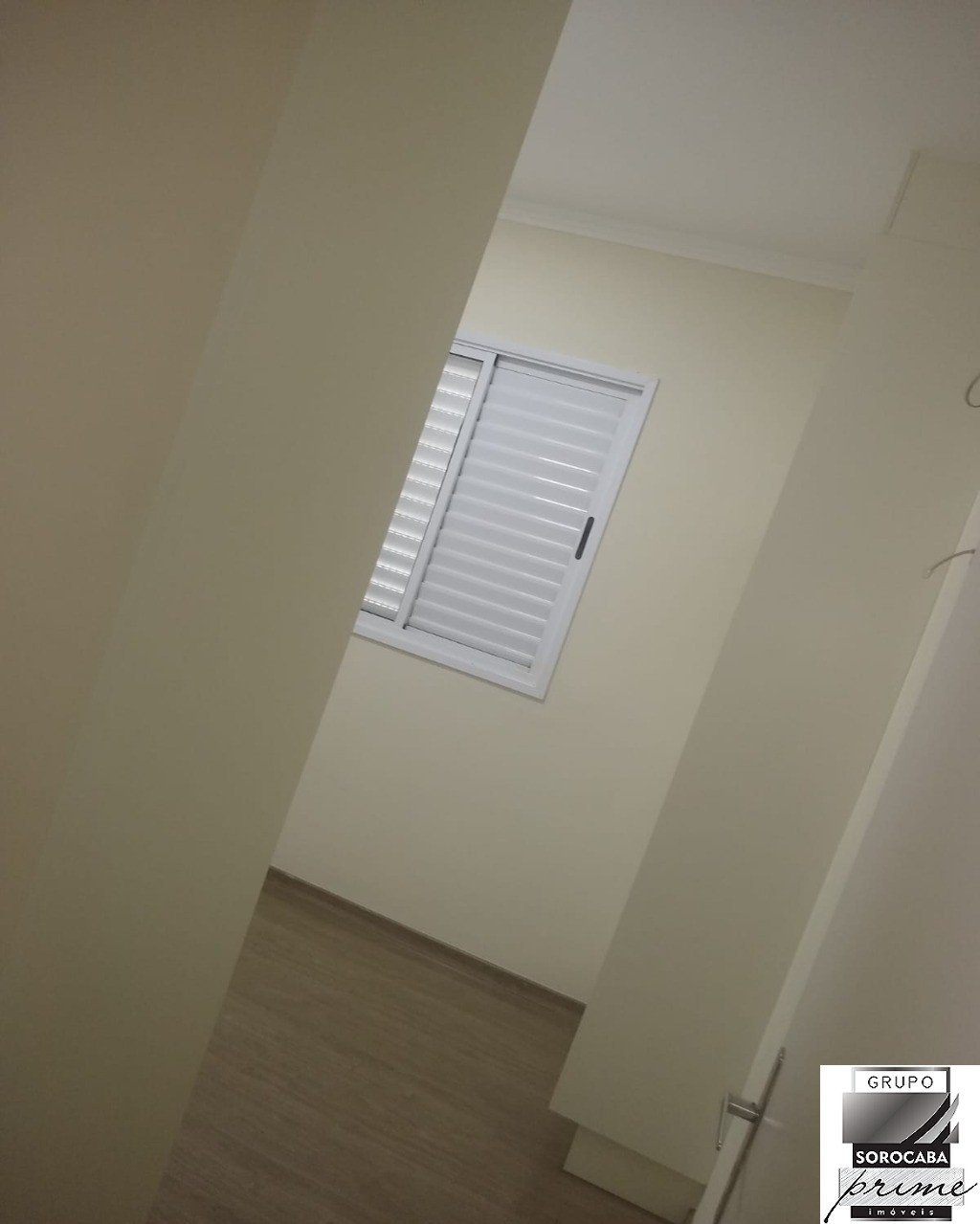 Apartamento com 3 dormitórios à venda, 70 m² por R$ 430.000 