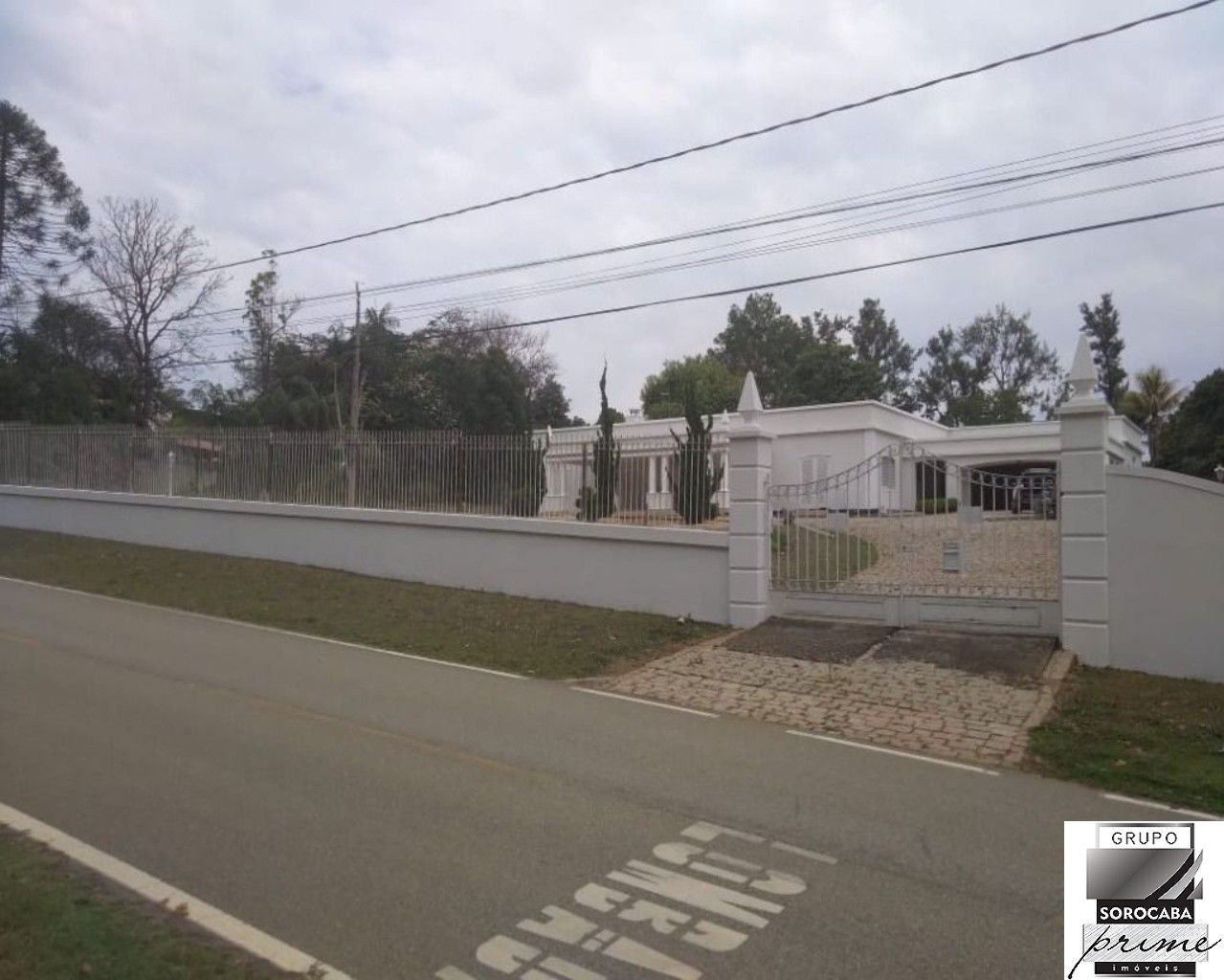 Casa com 3 dormitórios à venda, 700 m² por R$ 5.000.000 - ch