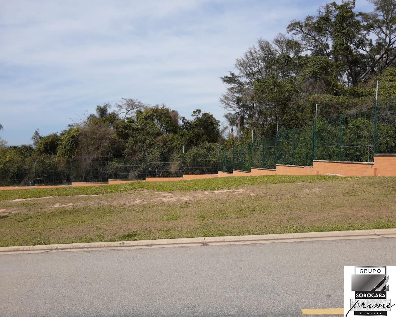 Terreno residencial no condomínio alphaville itú, R$350.000,