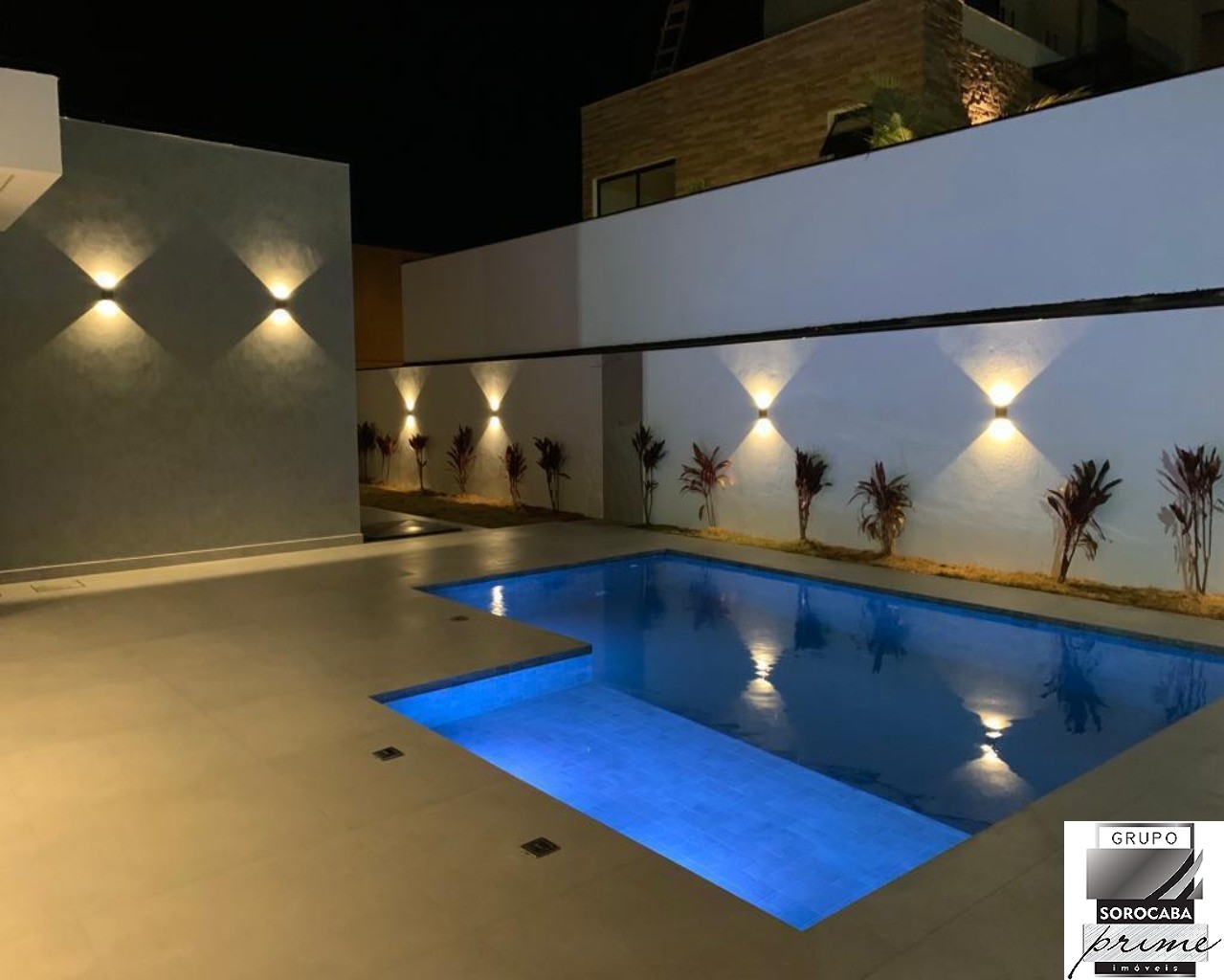 Casa residencial no condomínio alphaville, R$2.350.000,00.