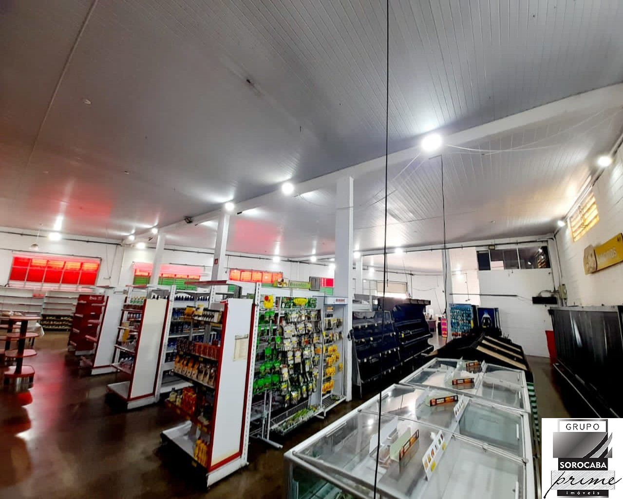 Salão comercial na avenida getúlio vargas para locação, R$25