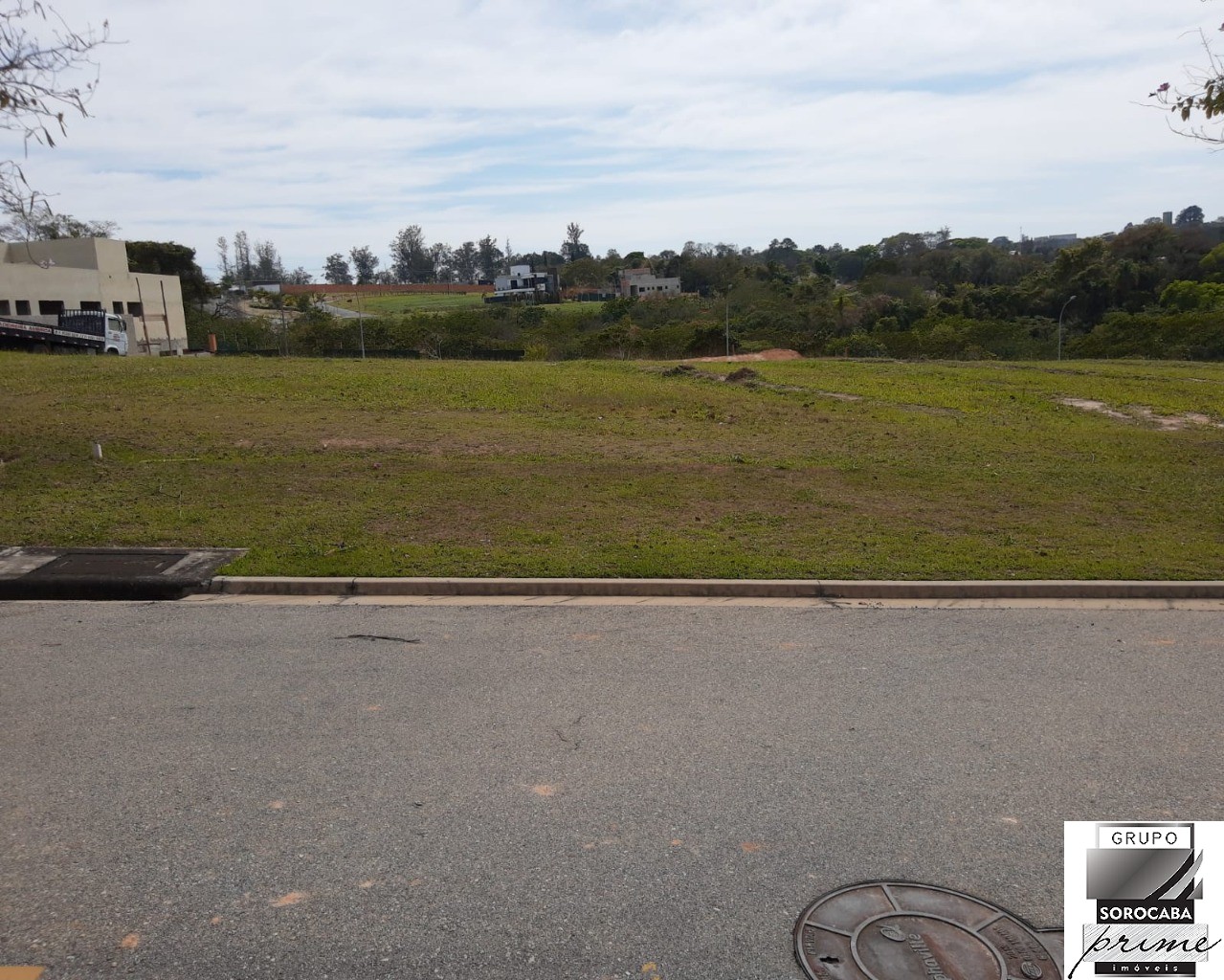 Terreno residencial no condomínio alphaville itú, R$310.000,