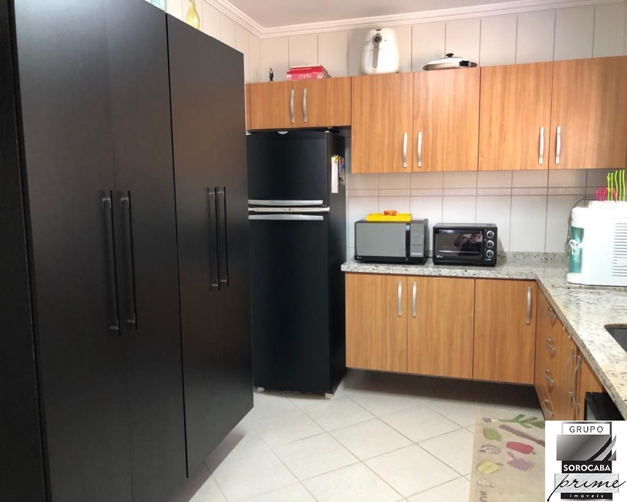 Casa com 3 dormitórios à venda, 149 m² por R$ 900.000 - camp