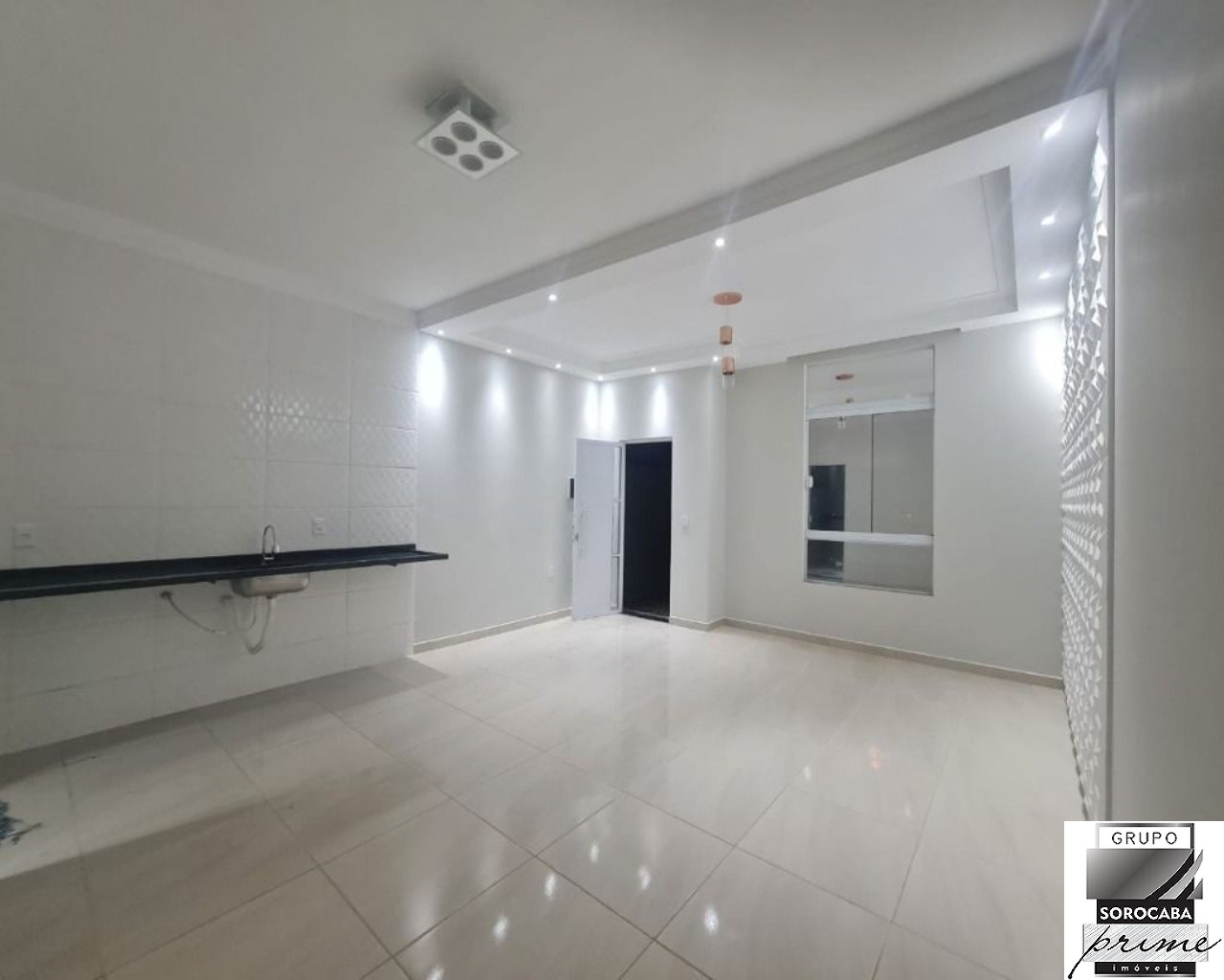 Casa com 3 dormitórios à venda, 82 m² por R$ 300.000 - parqu