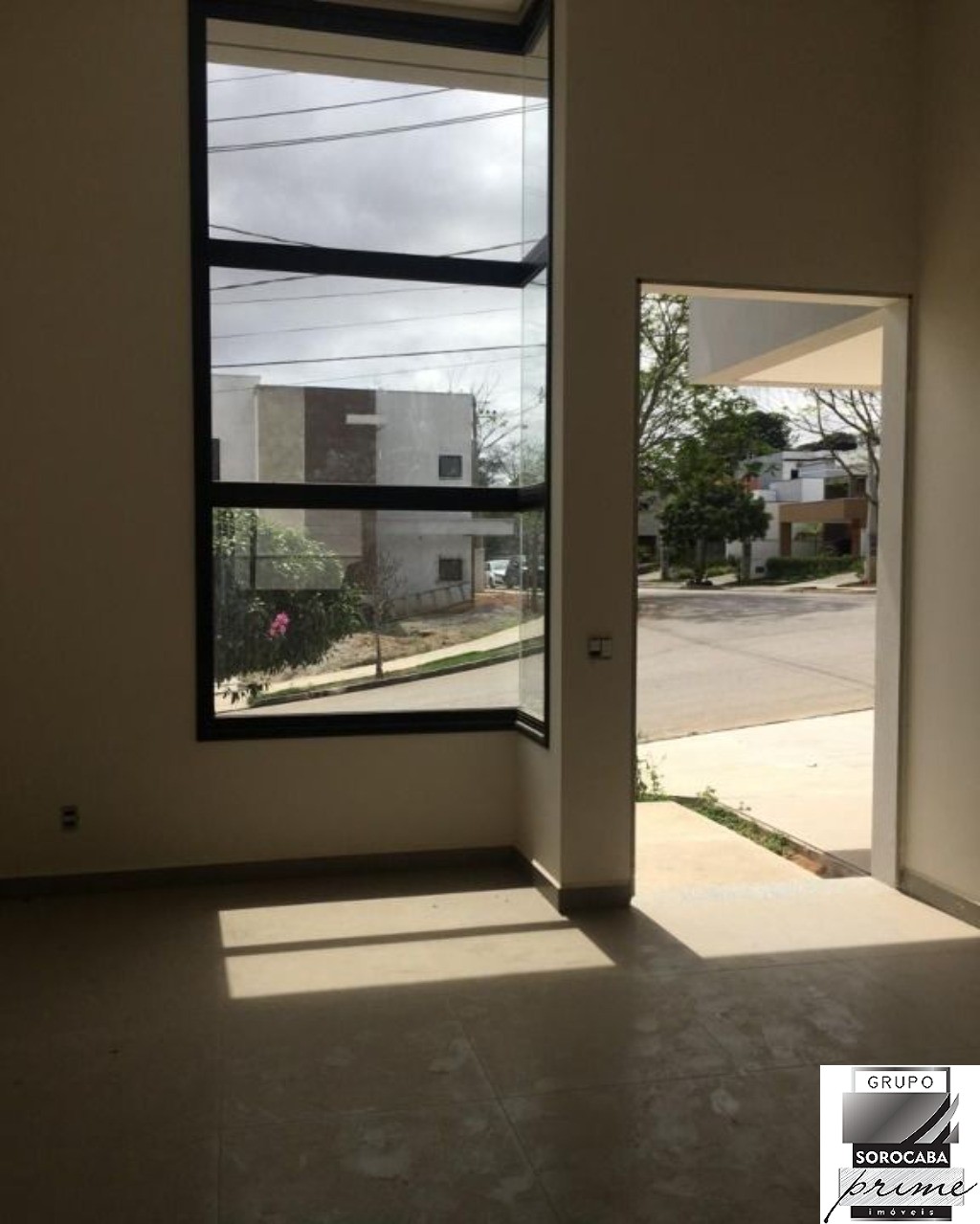Casa com 3 dormitórios à venda, 109 m² por R$ 1.000.000 - co