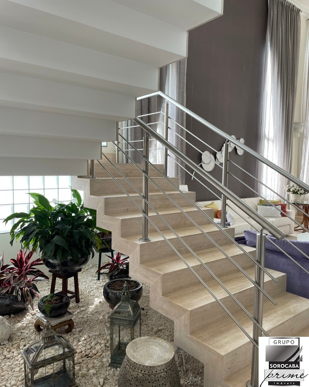 Sobrado com 4 dormitórios à venda, 471 m² por R$ 4.500.000 -