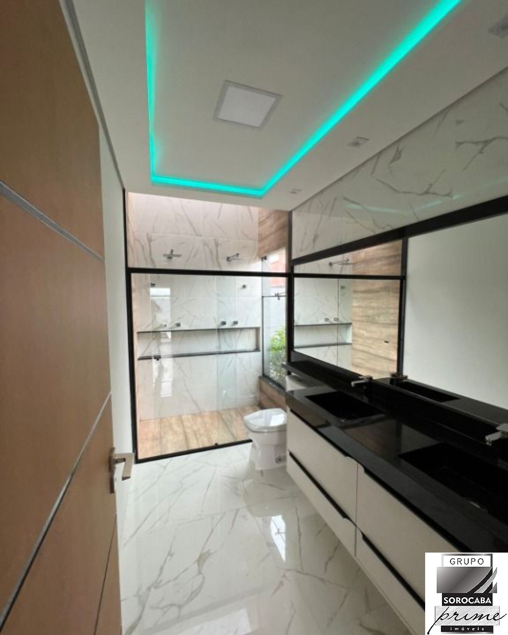 Casa com 3 dormitórios à venda, 265 m² por R$ 2.050.000 - al