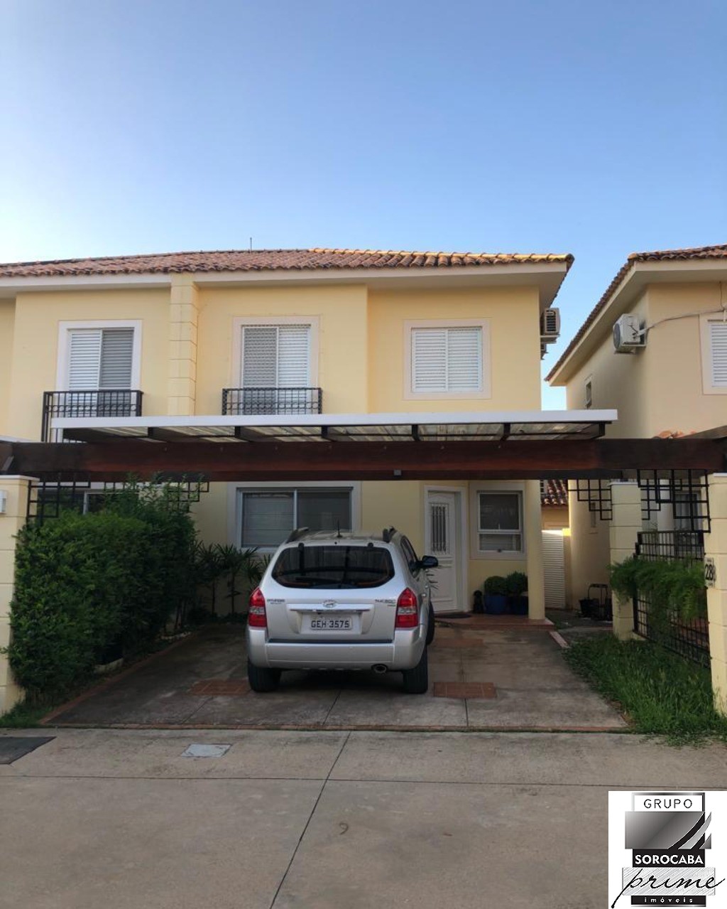 Casa com 3 dormitórios à venda, 149 m² por R$ 900.000 - camp