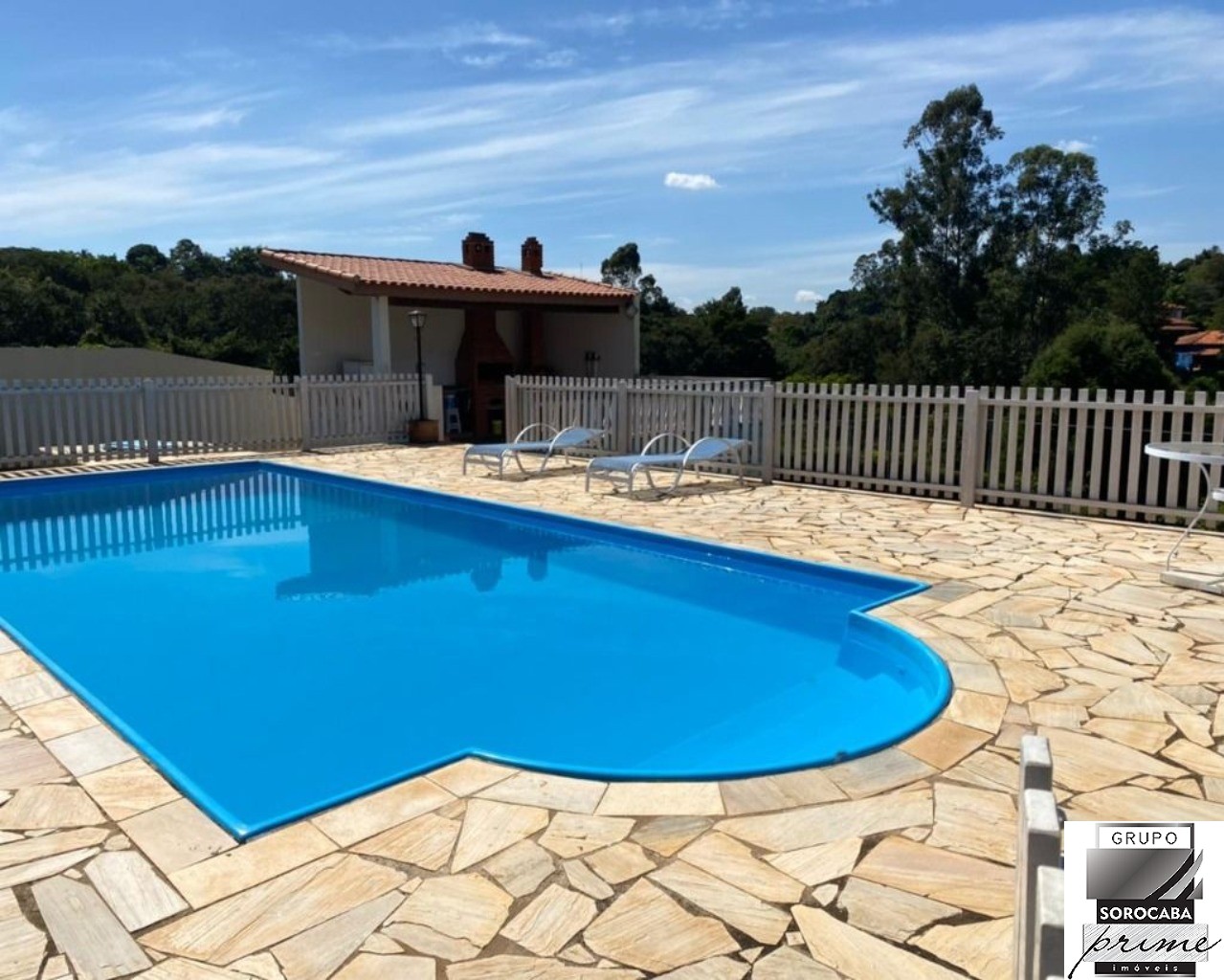 Casa com 4 dormitórios à venda, 376 m² por R$ 1.900.000 - va