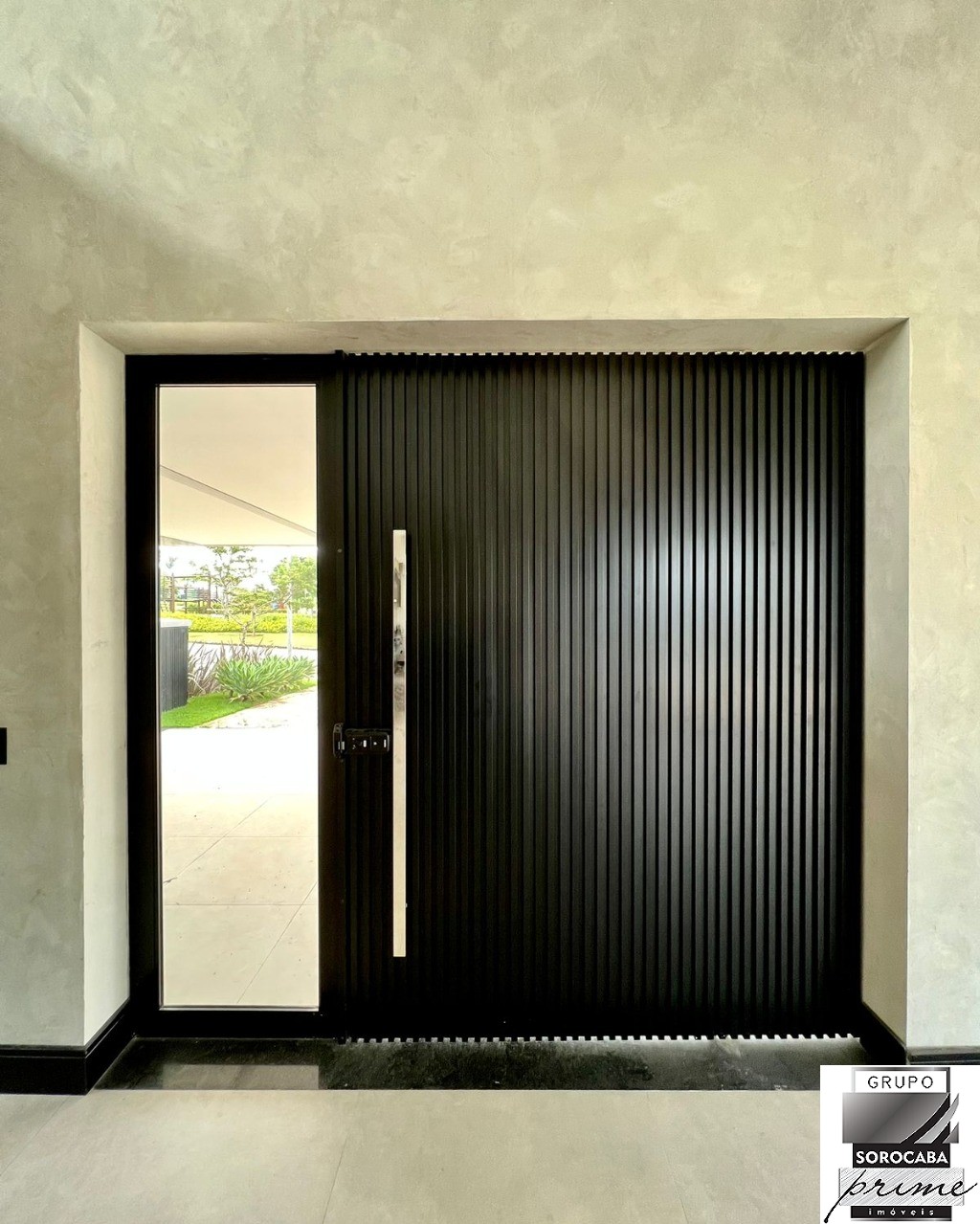 Sobrado com 4 dormitórios à venda, 380 m² por R$ 2.990.000 -