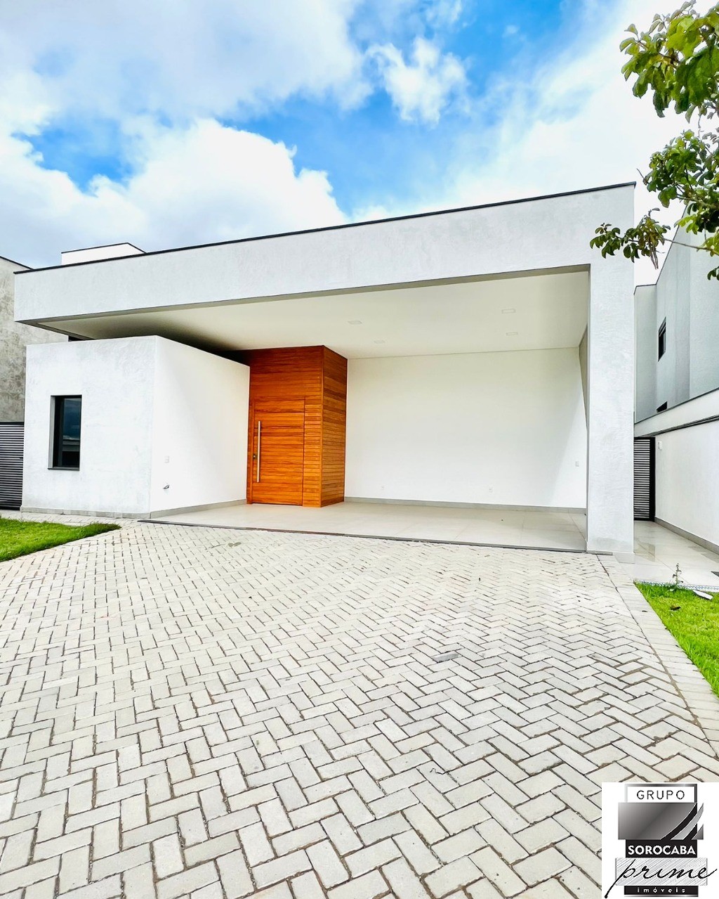 Casa com 3 dormitórios à venda, 240 m² por R$ 1.900.000 - al