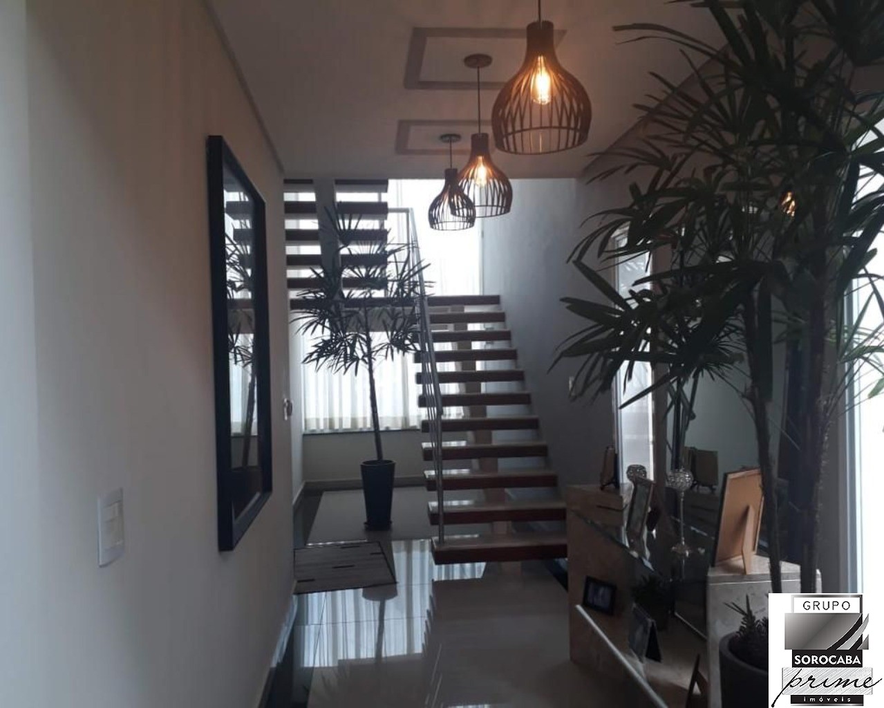 Casa com 3 dormitórios à venda, 300 m² por R$ 1.950.000 - co