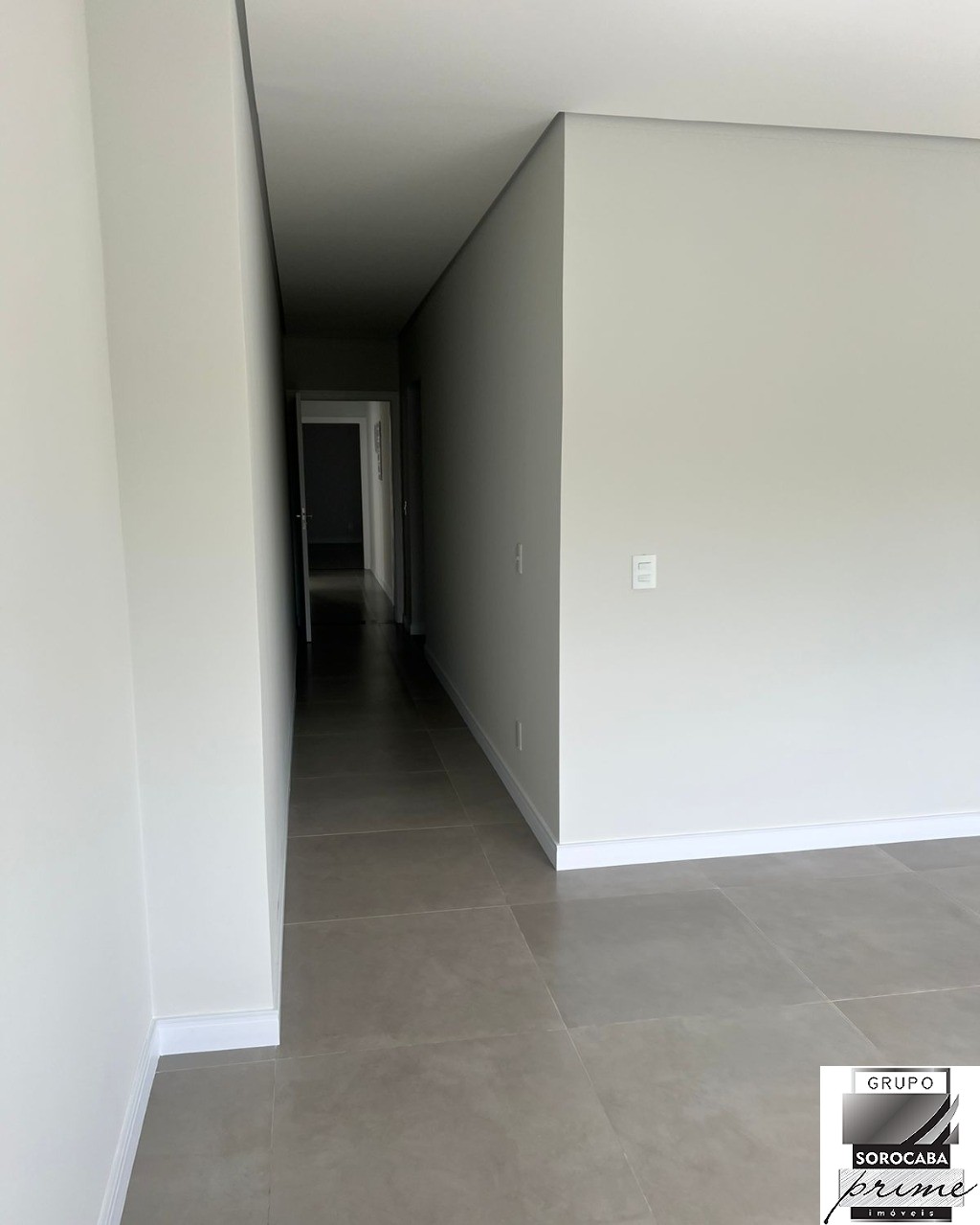 Sobrado com 3 dormitórios à venda, 300 m² por R$ 2.500.000 -