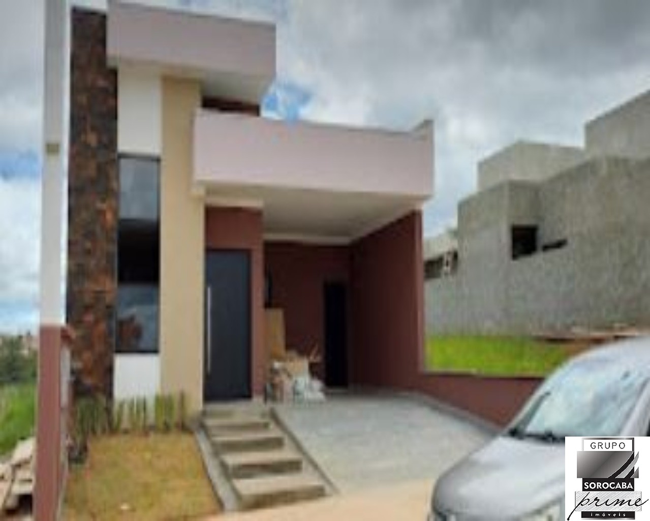 Casa com 3 dormitórios à venda, 137 m² por R$ 840.000 - wane