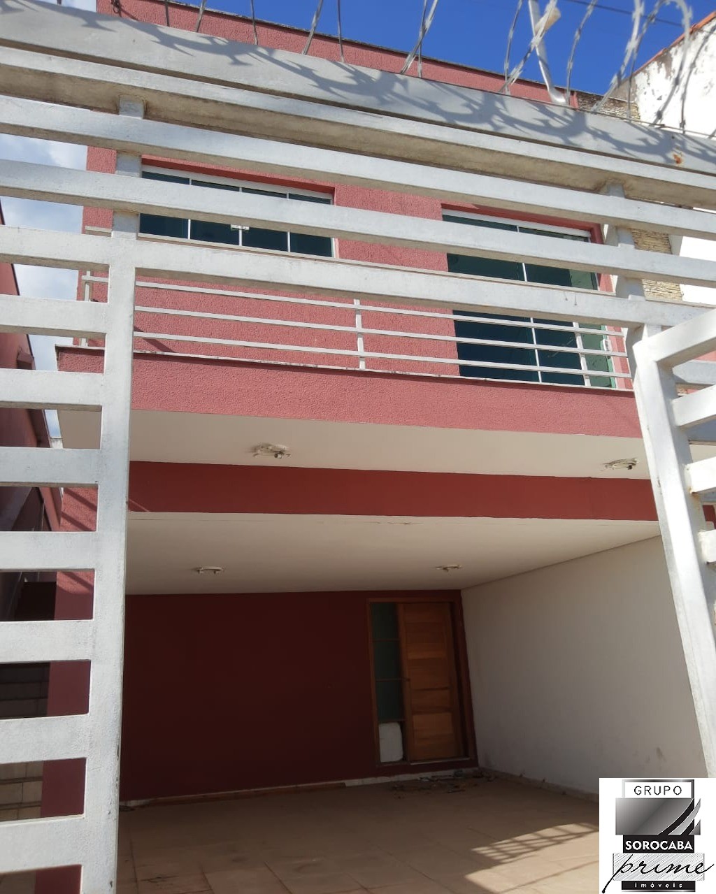 Sobrado com 3 dormitórios à venda, 150 m² por R$ 350.000 - p
