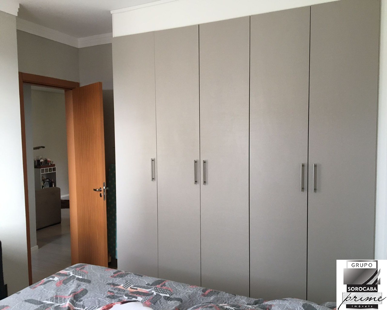 Apartamento com 2 dormitórios à venda, 49 m² por R$ 318.000 