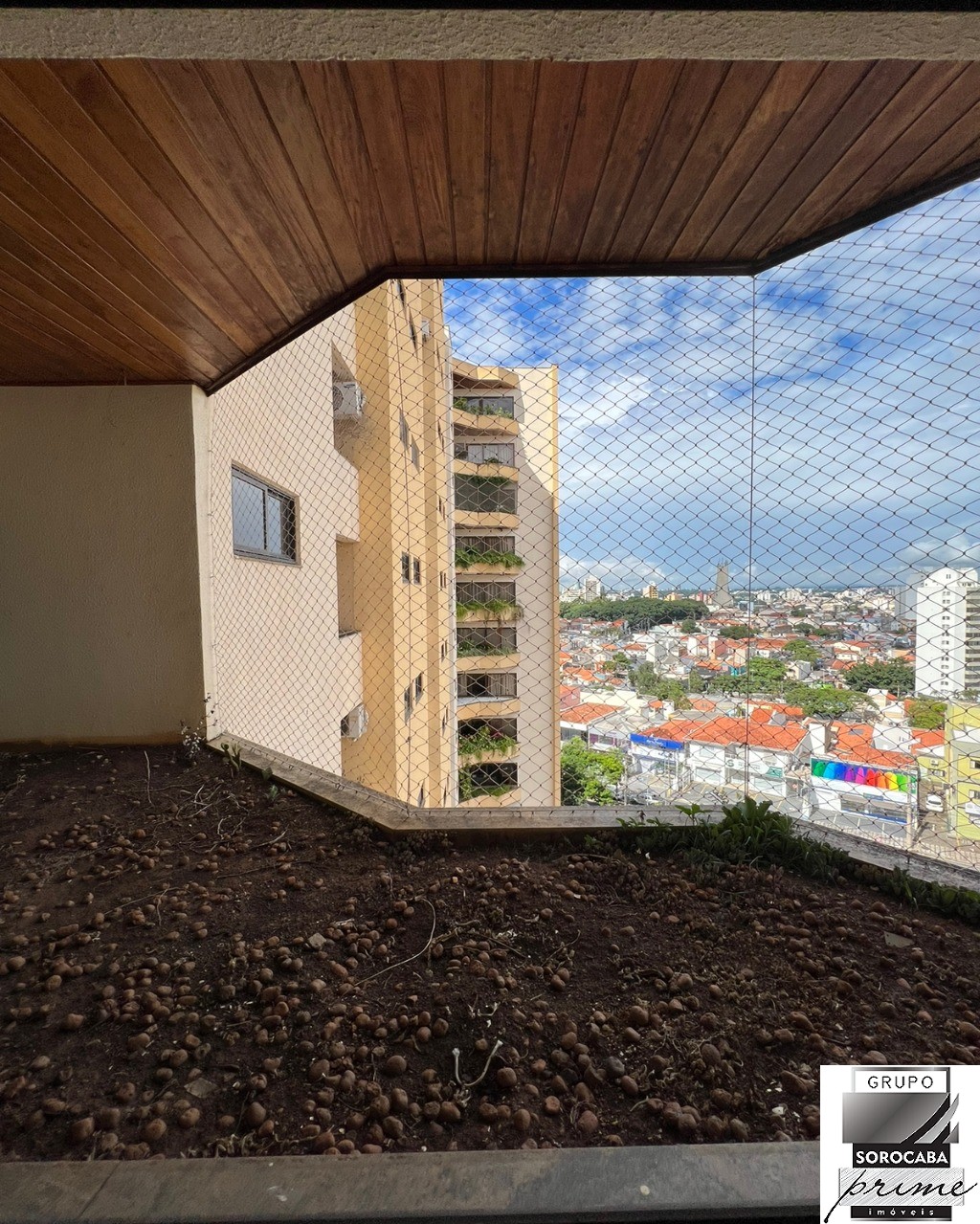 Apartamento com 4 dormitórios à venda, 273 m² por R$ 1.350.0