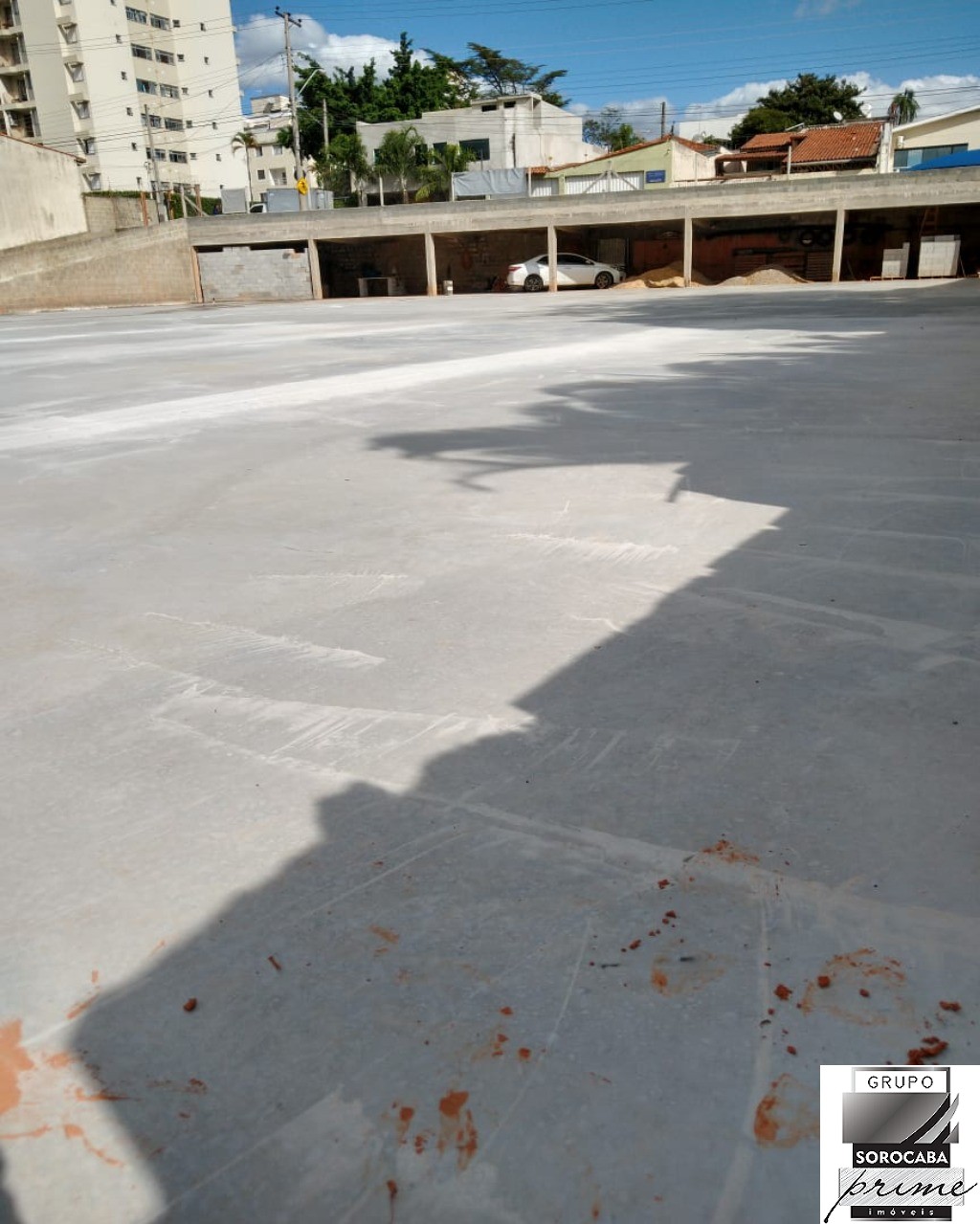 Terreno à venda, 2200 m² por R$ 3.975.000 - jardim simus - s