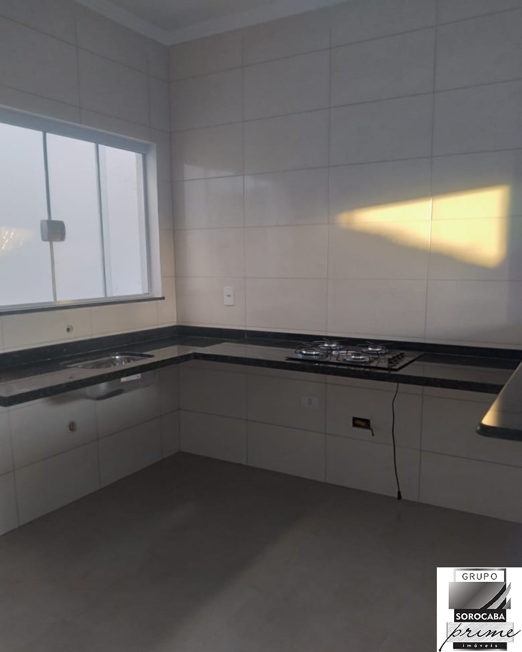 Casa com 2 dormitórios à venda, 54 m² por R$ 195.000 - jd re