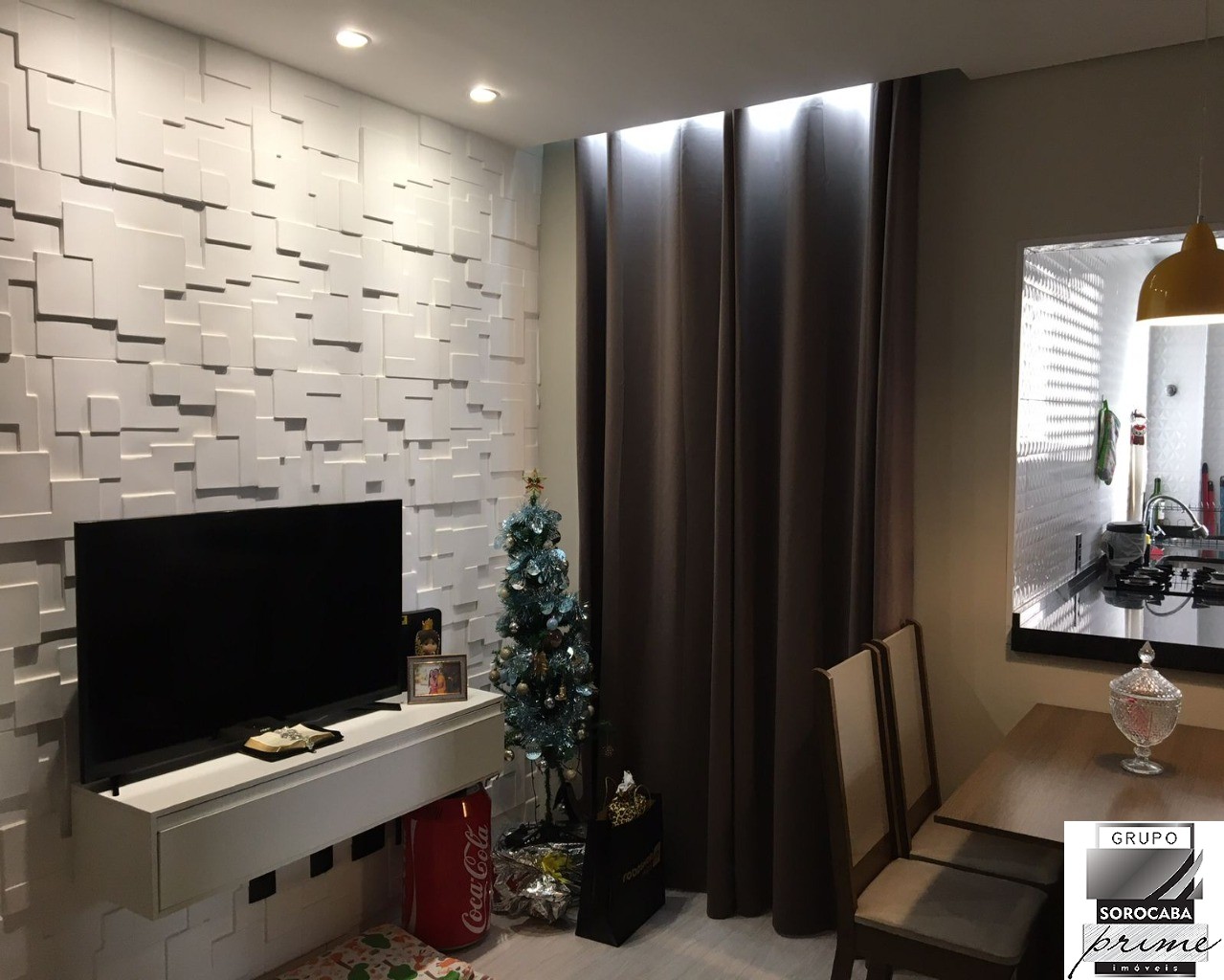 Apartamento com 2 dormitórios à venda, 49 m² por R$ 318.000 
