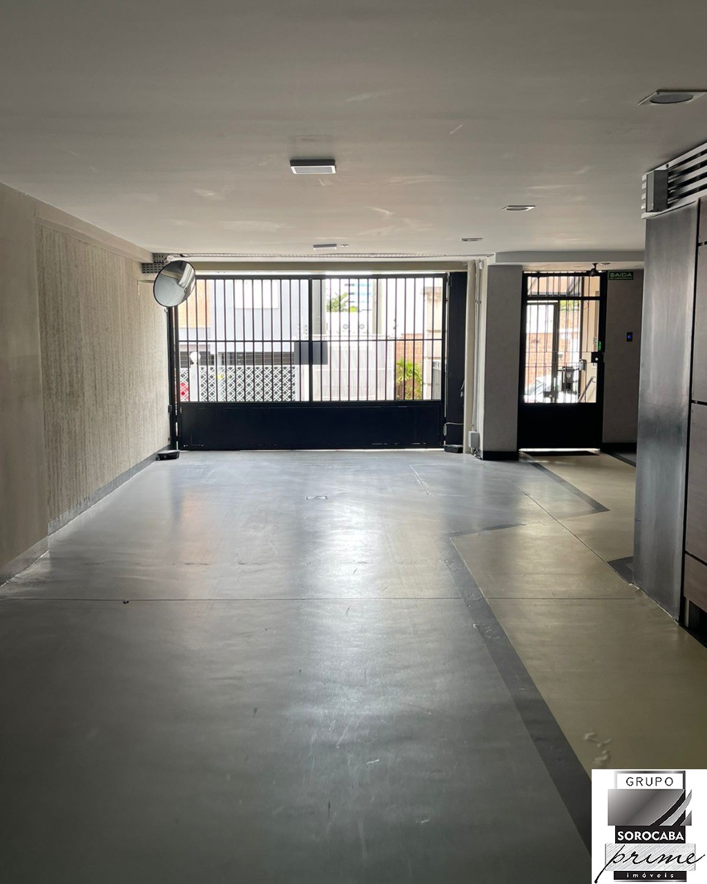 Apartamento com 2 dormitórios à venda, 65 m² por R$ 500.000 